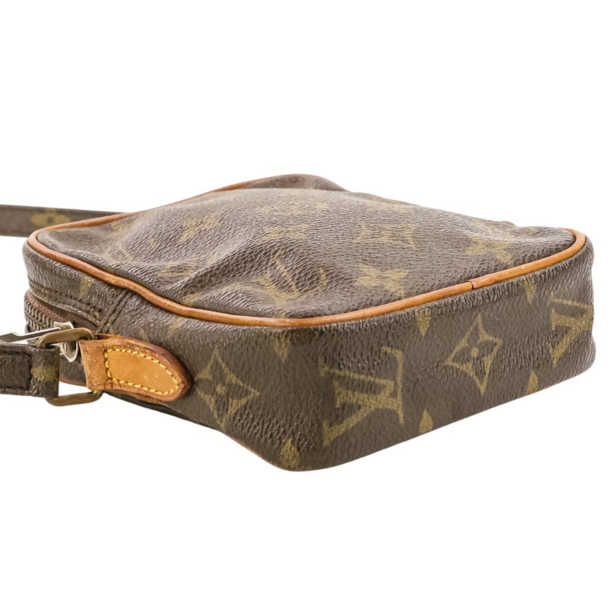 Louis Vuitton Brown Shoulder Bag (Pre-Owned)