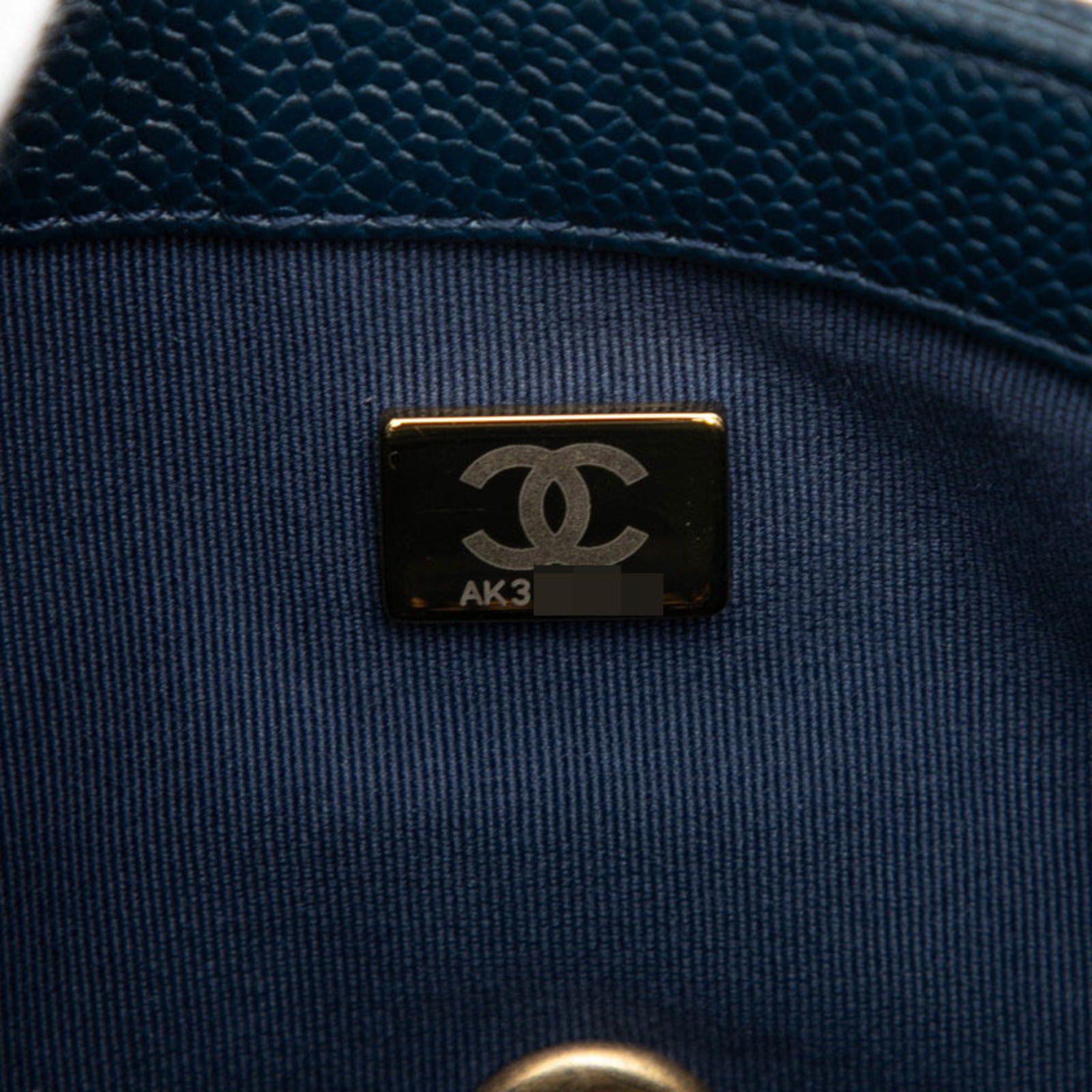 Chanel Navy Grained Calfskin Shoulder Bag (Pre-Owned)