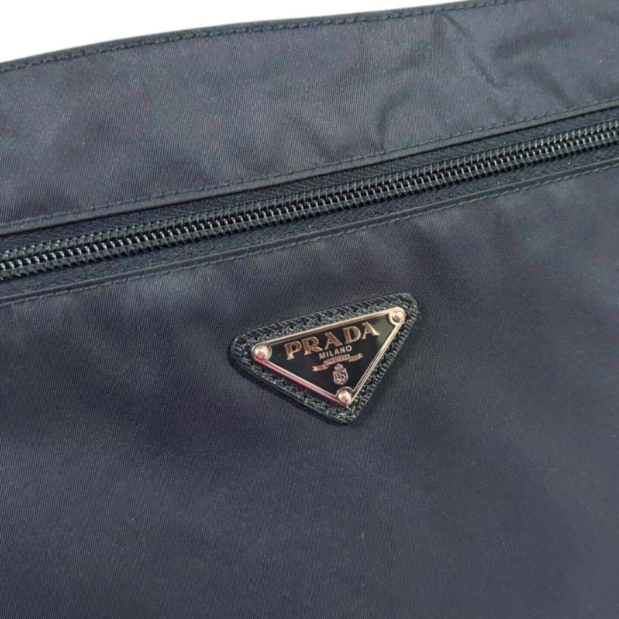 Prada Black Nero Nylon Shoulder Bag (Pre-Owned)