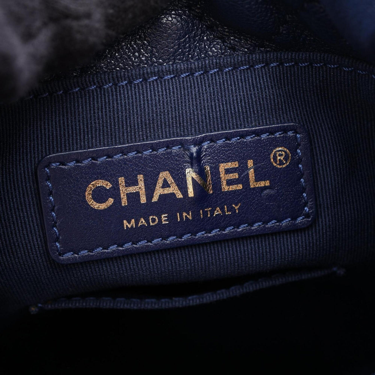 Chanel Navy Leather Fabric Handbag Shoulder Bag (Pre-Owned)