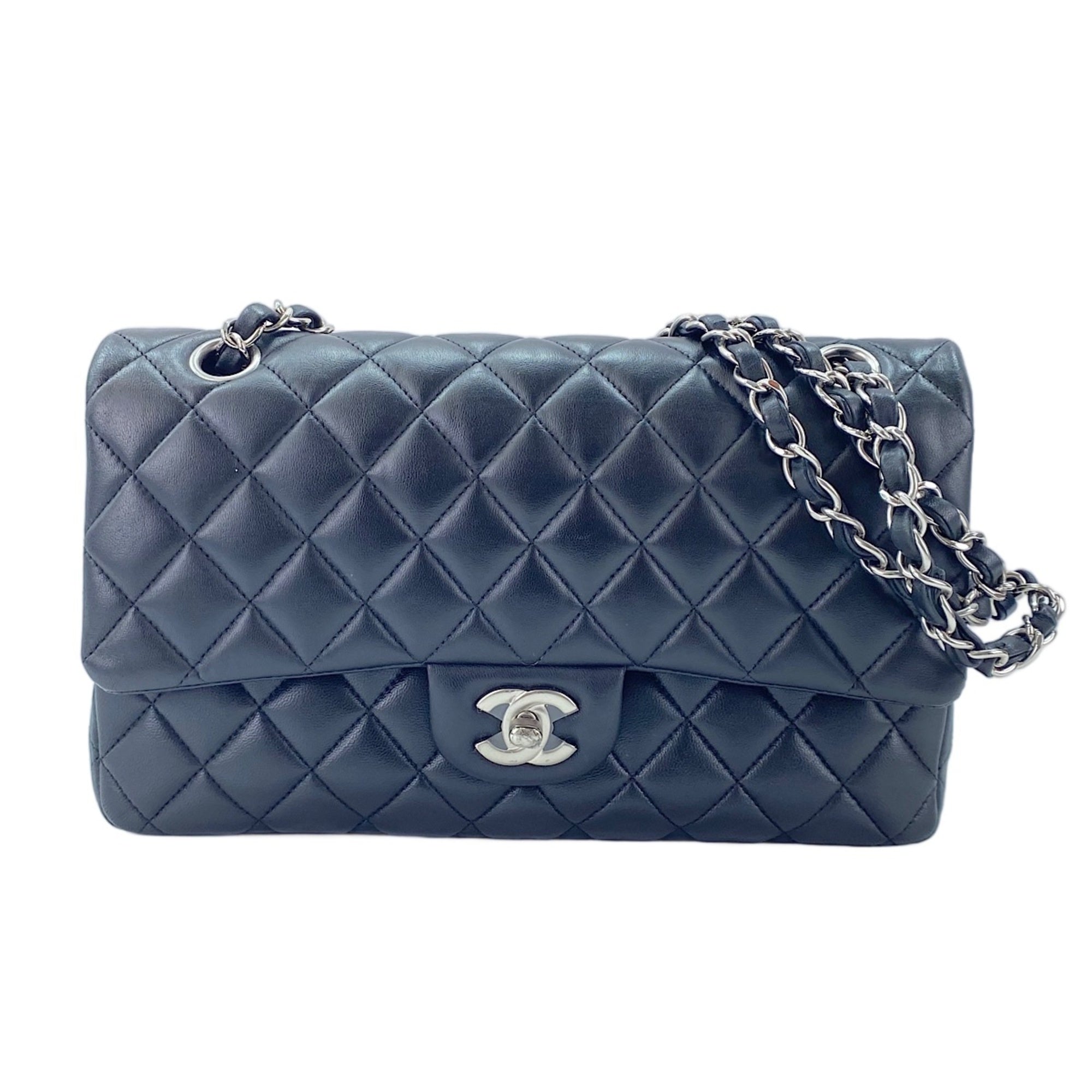 Chanel Black Shoulder Bag (Pre-Owned)