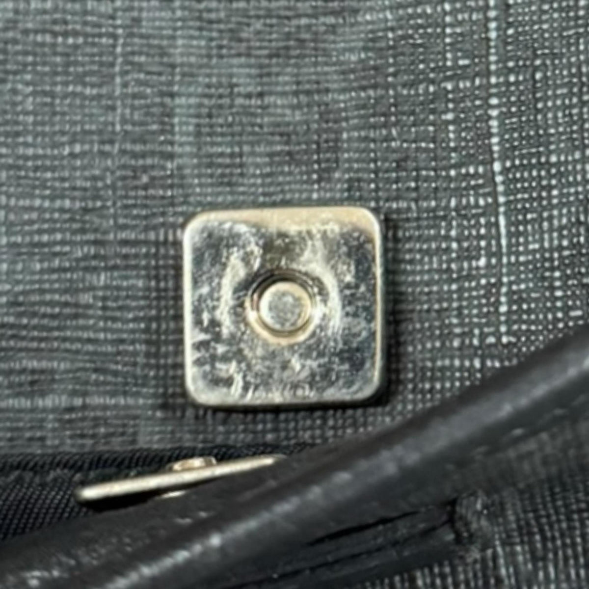 Gucci Gray Gg Supreme Shoulder Bag (Pre-Owned)
