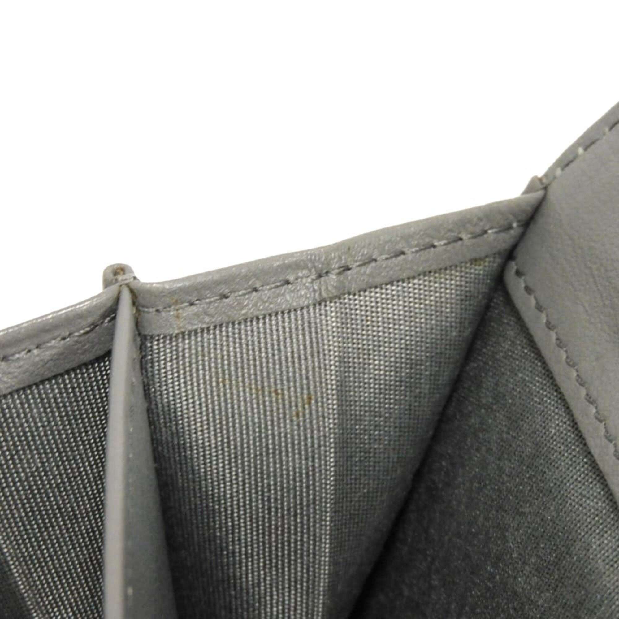 Chanel Gray Leather Wallet (Bi-Fold) (Pre-Owned)