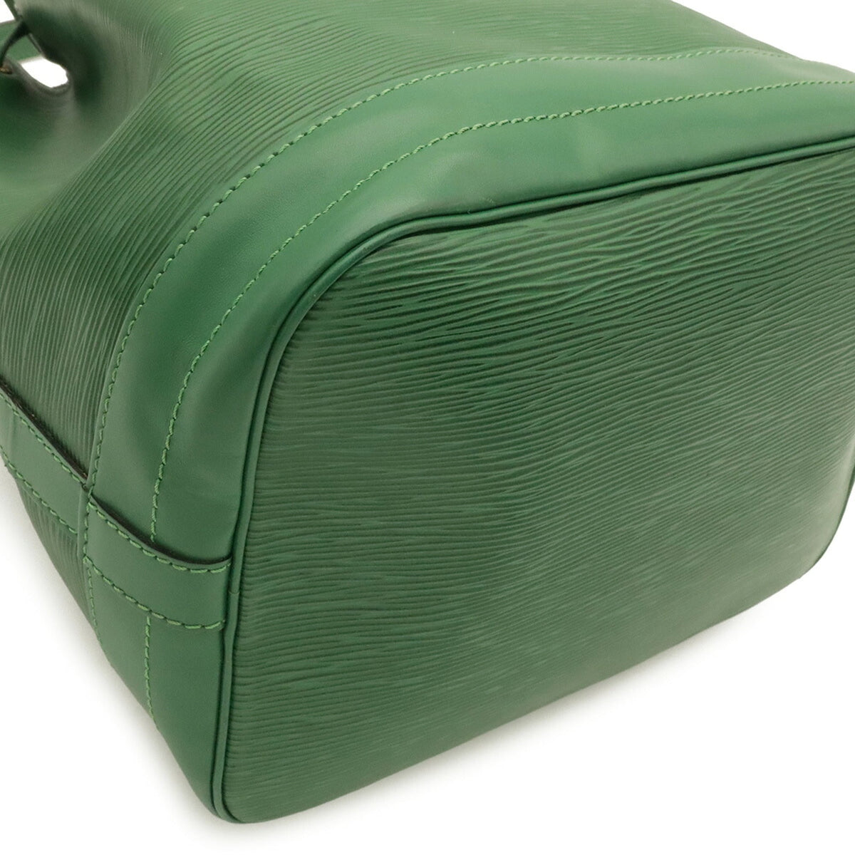 Louis Vuitton Epi Borneo Green Epi Leather Shoulder Bag (Pre-Owned)
