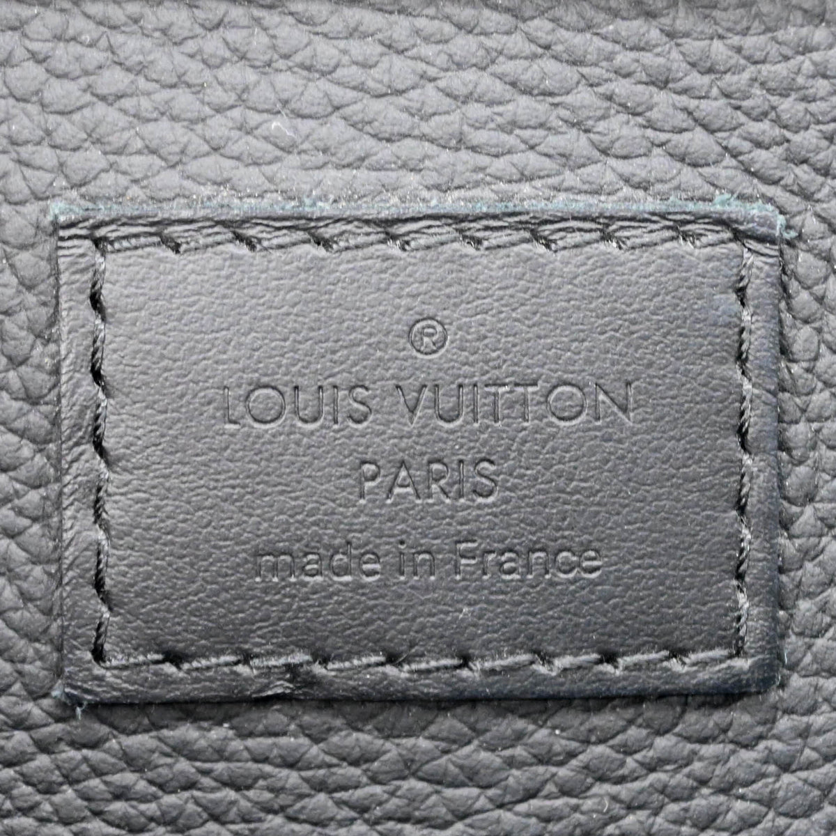 Louis Vuitton Black Noir Leather Shoulder Bag Sling Bag (Pre-Owned)