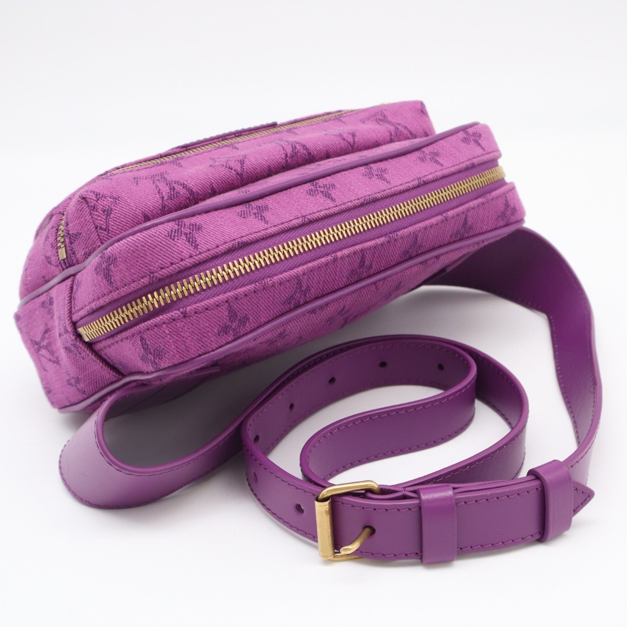 Louis Vuitton Monogram Denim Purple Monogram Denim Shoulder Bag (Pre-Owned)