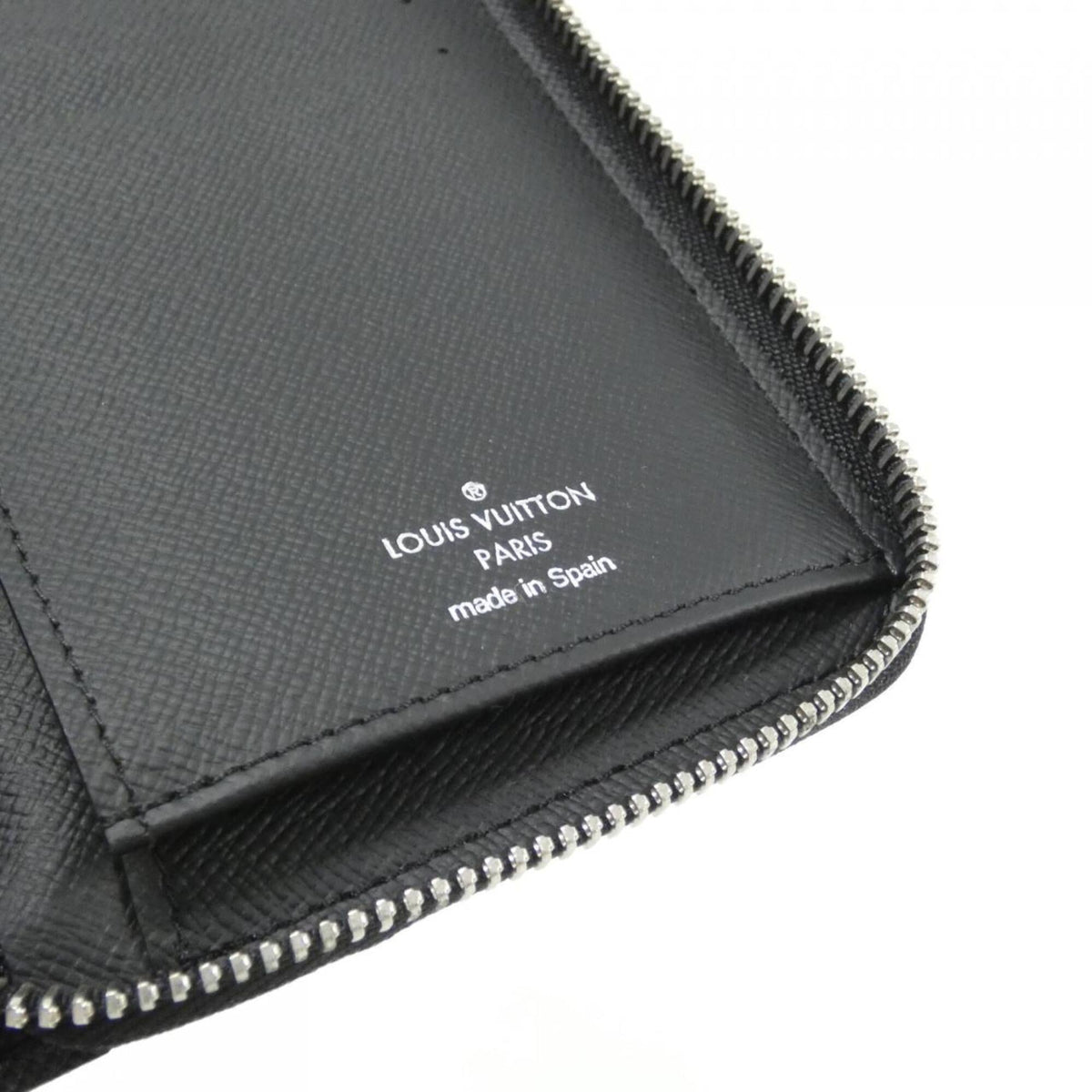 Louis Vuitton Black Leather Long Wallet (Bi-Fold) (Pre-Owned)