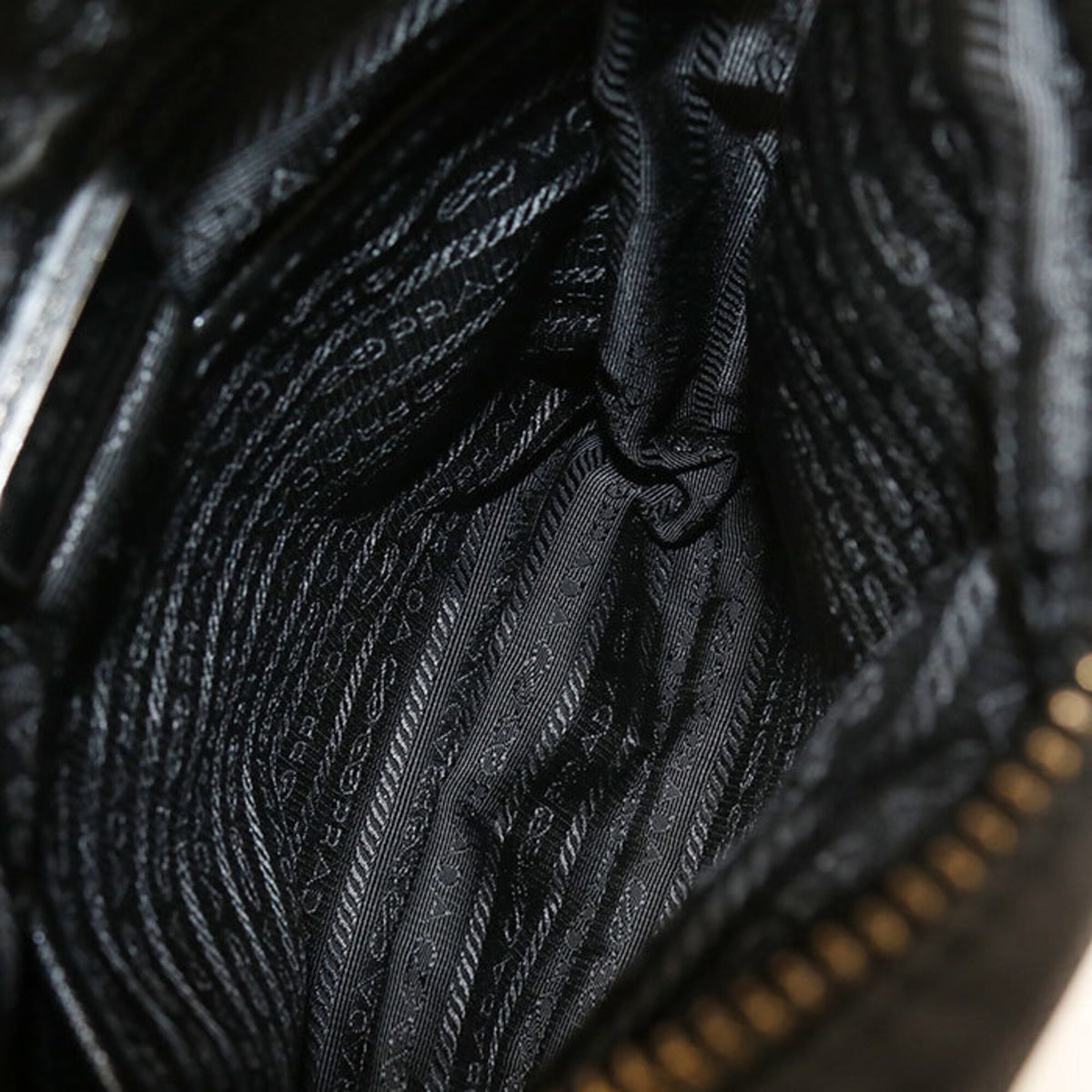 Prada Black Nylon Shoulder Bag (Pre-Owned)