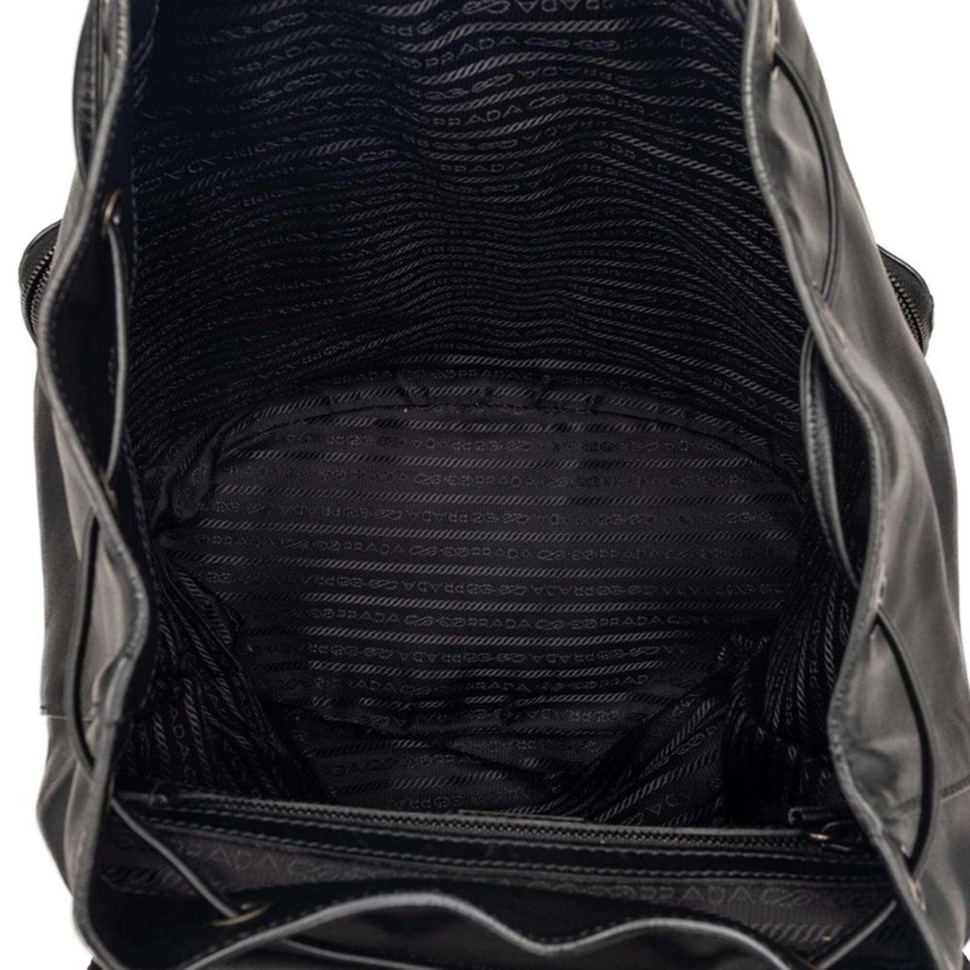 Prada Black Leather Backpack (Pre-Owned)