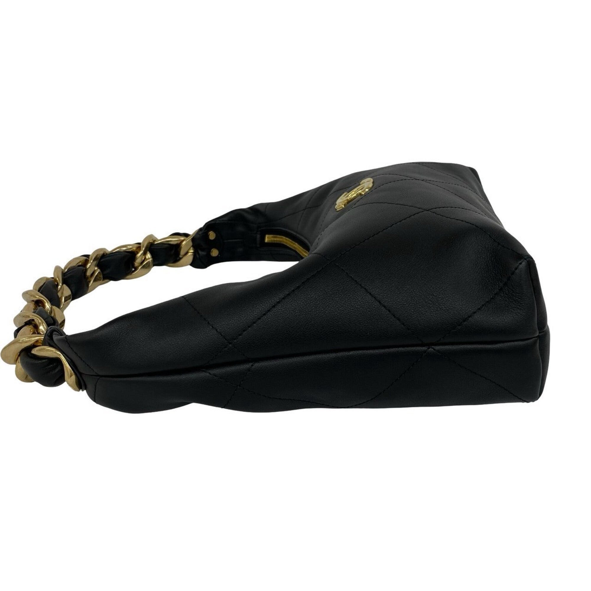 Chanel Black Leather Handbag Shoulder Bag (Pre-Owned)
