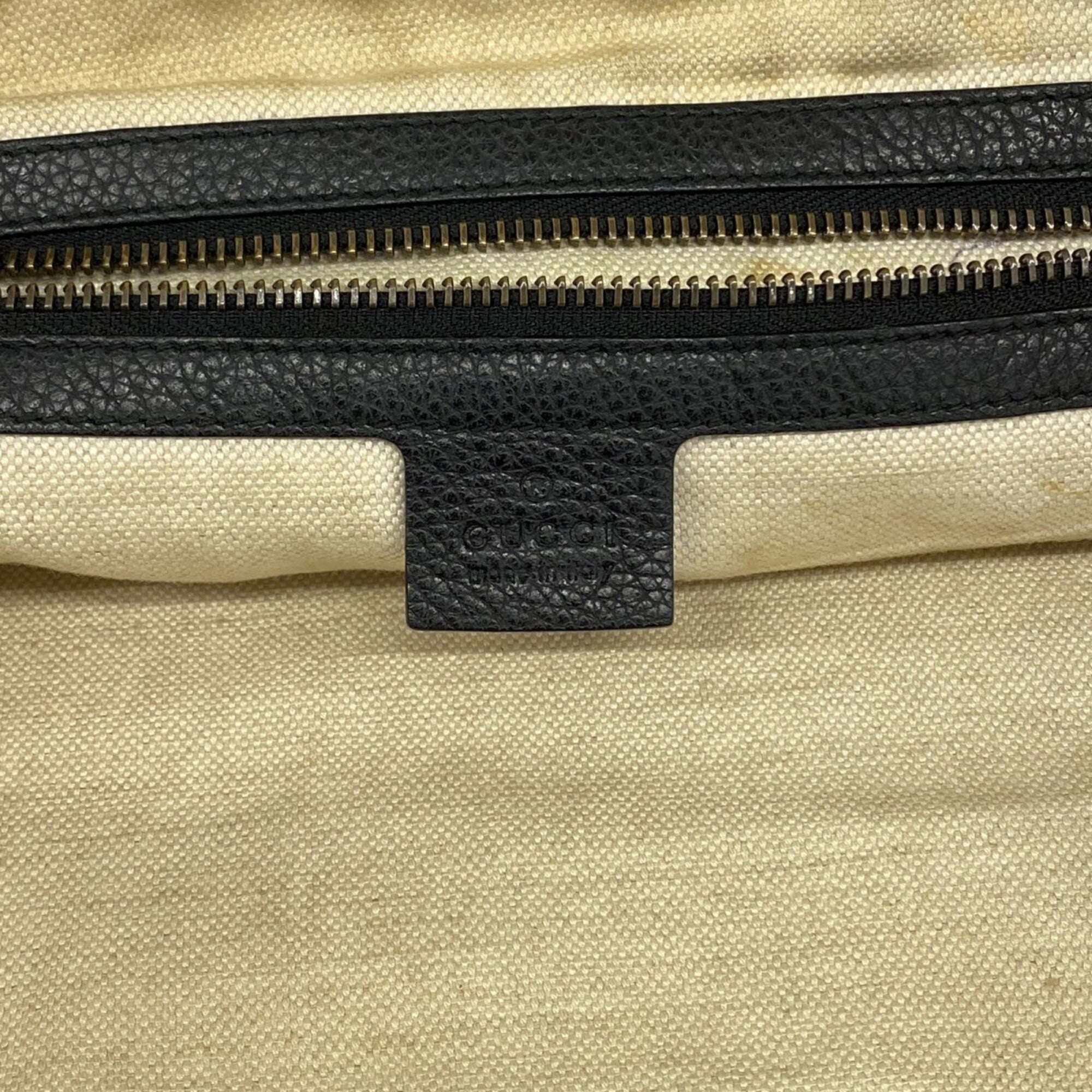 Gucci Black Leather Shoulder Bag (Pre-Owned)