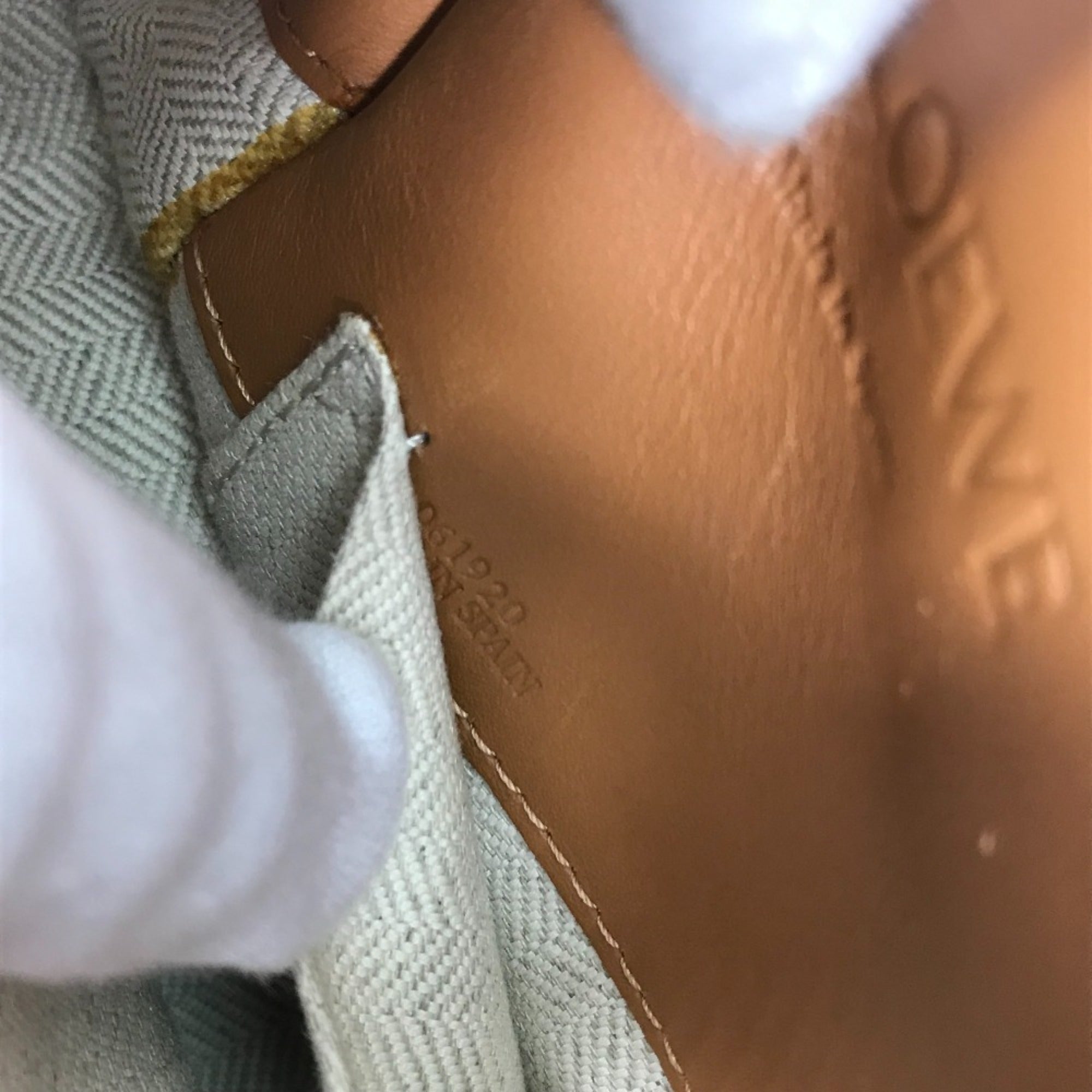 Loewe Brown Camel Leather Shoulder Bag Tote Bag (Pre-Owned)