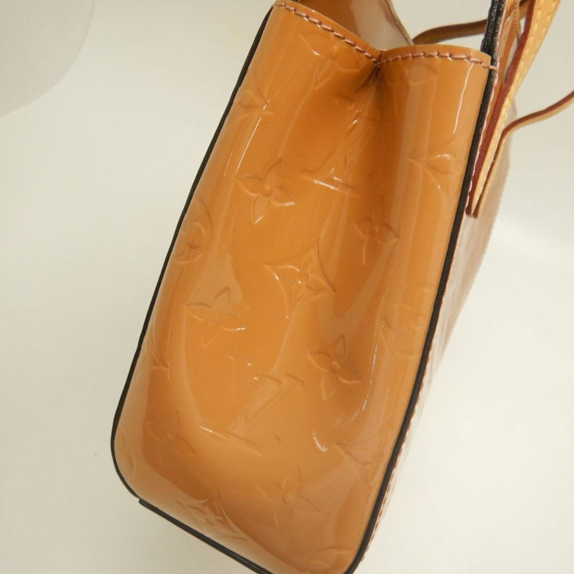 Louis Vuitton Monogram Vernis Rose Velours Monogram Vernis Handbag (Pre-Owned)
