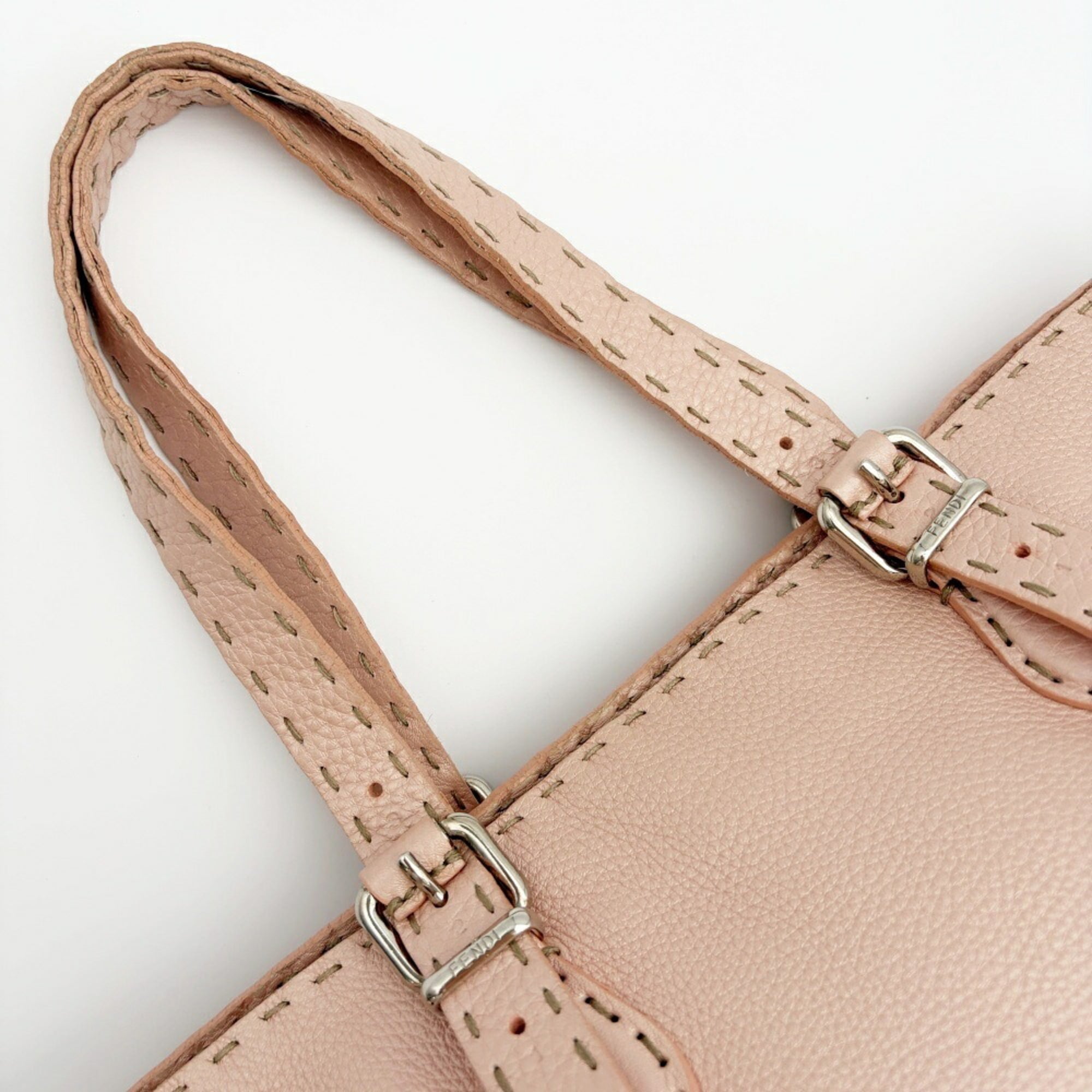 Fendi Pink Leather Tote Bag (Pre-Owned)