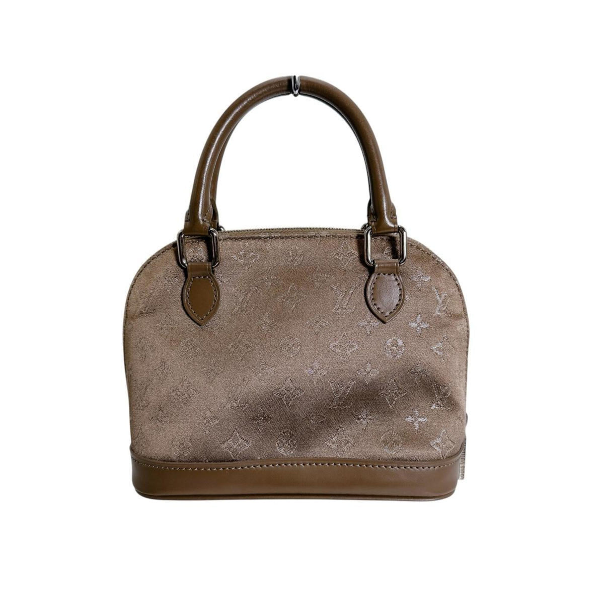Louis Vuitton Beige Monogram Satin Pouch (Pre-Owned)