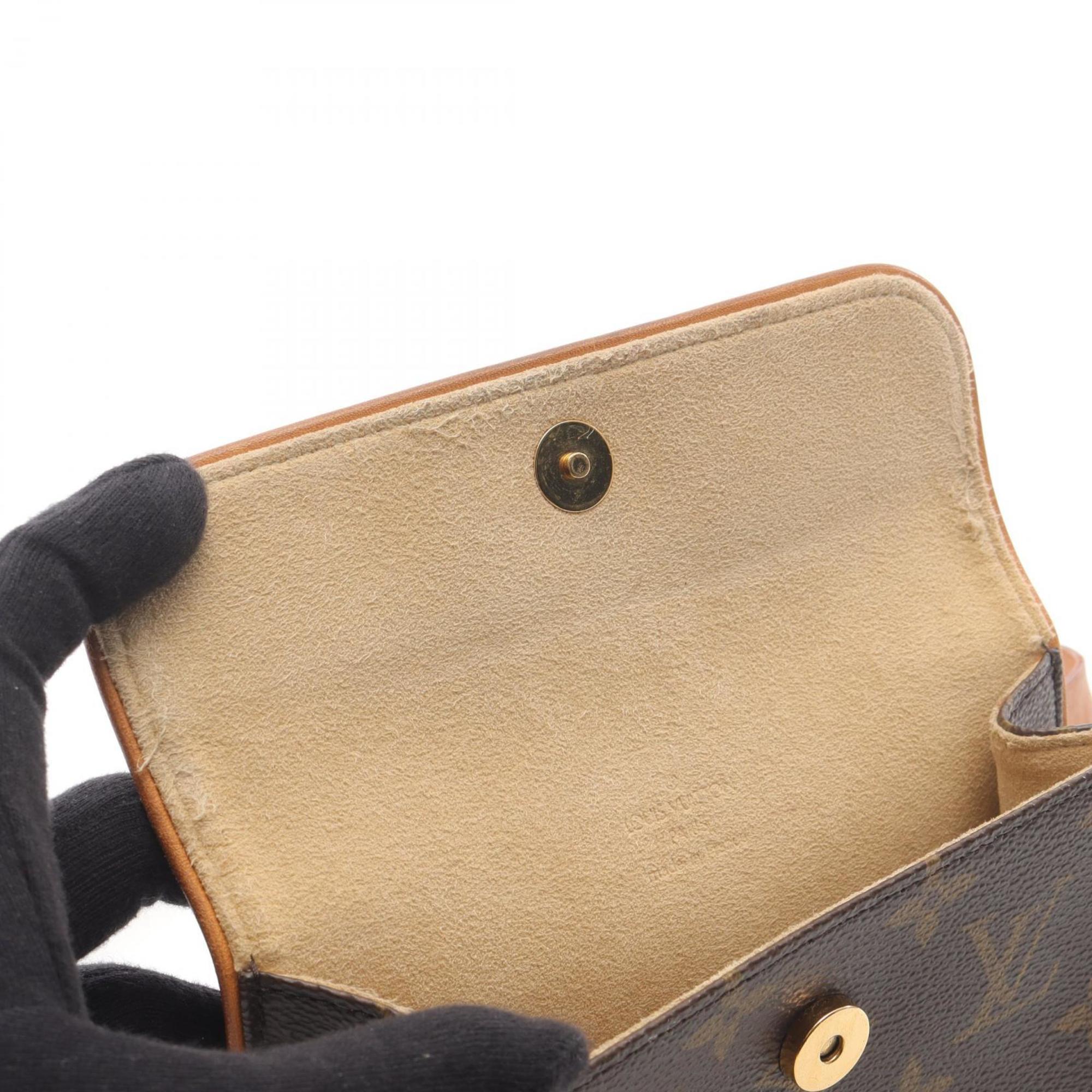 Louis Vuitton Brown Monogram Monogram Fanny Pack (Pre-Owned)