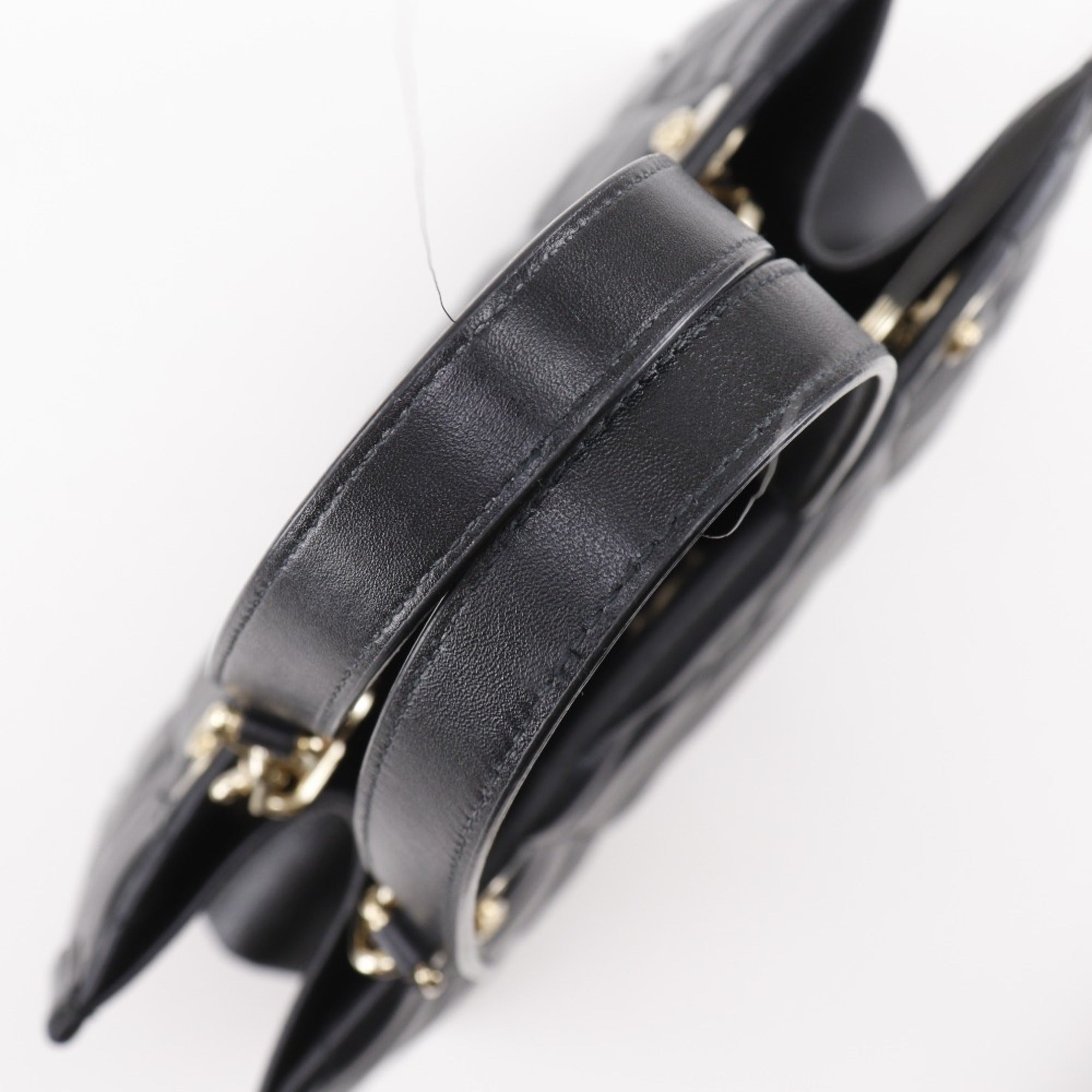 Christian Dior Black Leather Tote Bag (Pre-Owned)