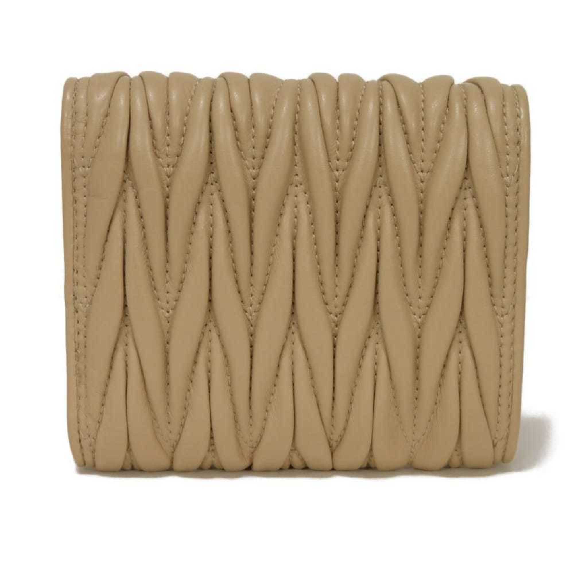 Miu Miu Beige Leather Wallet (Tri-Fold) (Pre-Owned)