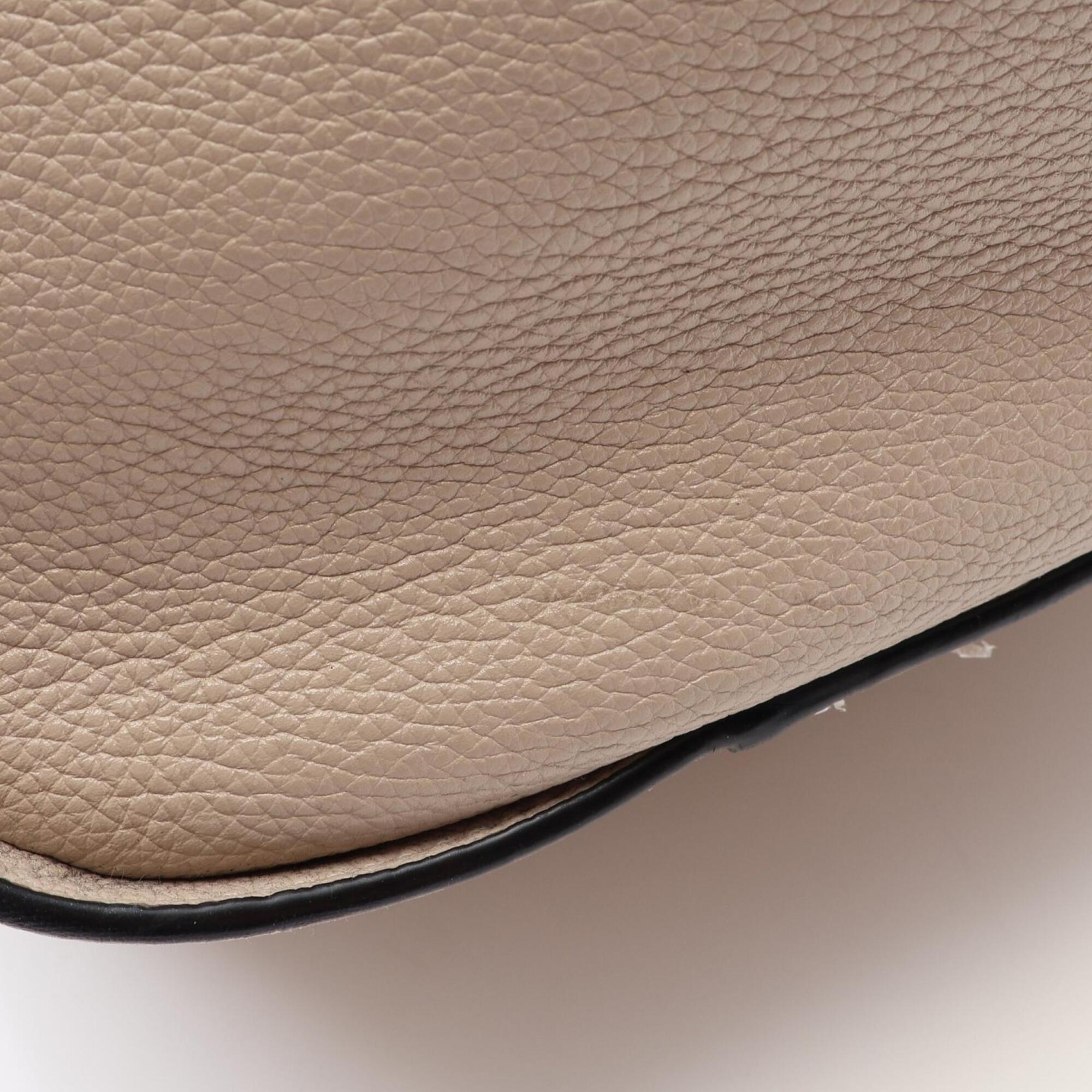 Loewe Beige Leather Handbag (Pre-Owned)