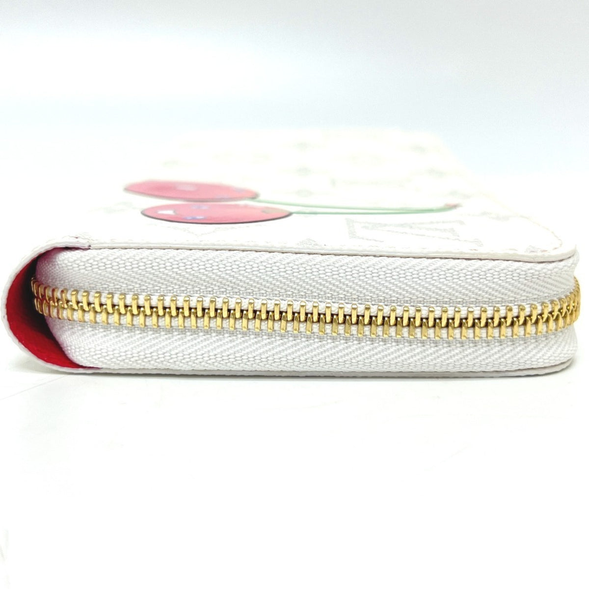 Louis Vuitton Monogram White Monogram Long Wallet (Bi-Fold) (Pre-Owned)