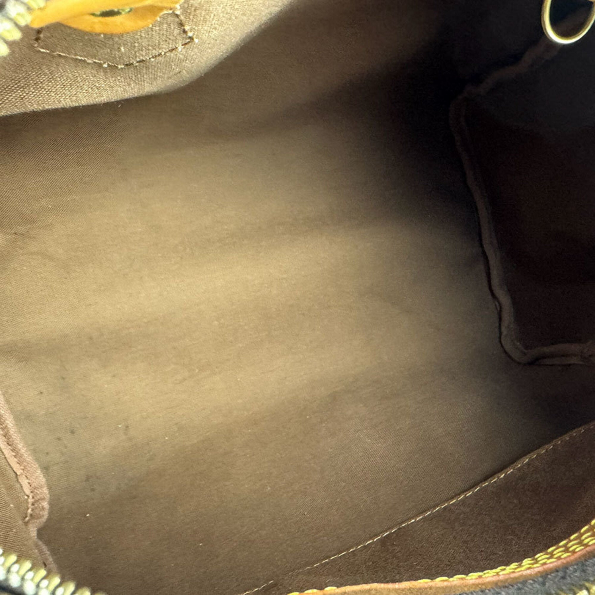 Louis Vuitton Brown Monogram Monogram Handbag (Pre-Owned)