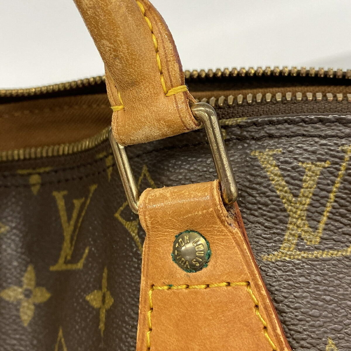 Louis Vuitton Brown Handbag (Pre-Owned)