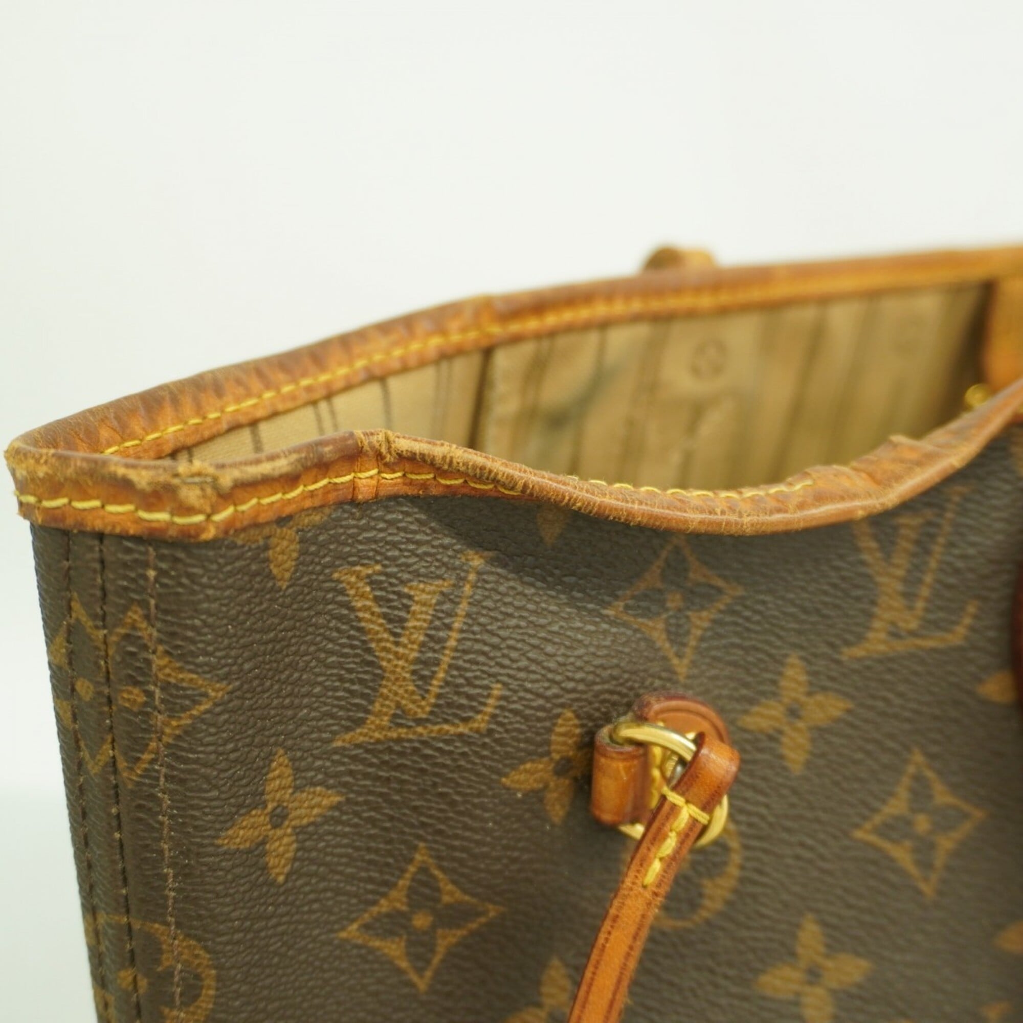 Louis Vuitton Brown Tote Bag (Pre-Owned)