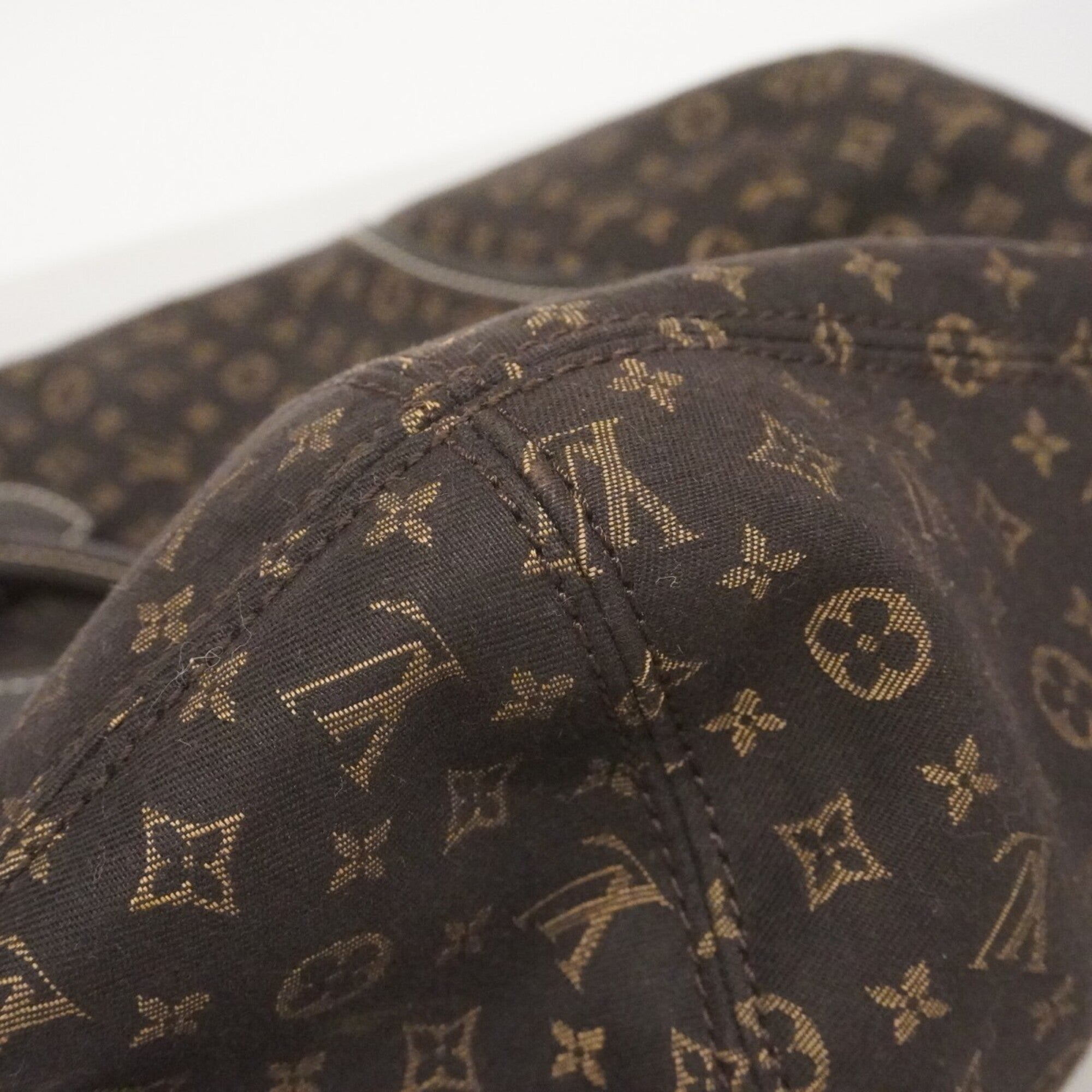 Louis Vuitton Fusain Handbag (Pre-Owned)