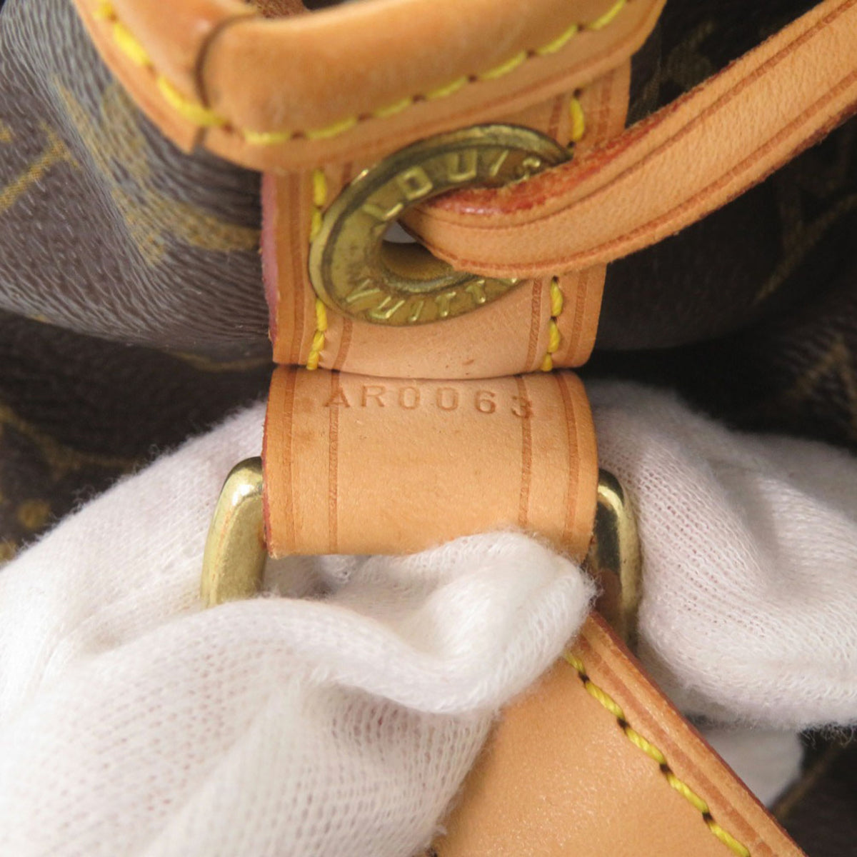 Louis Vuitton Brown Monogram Shoulder Bag (Pre-Owned)