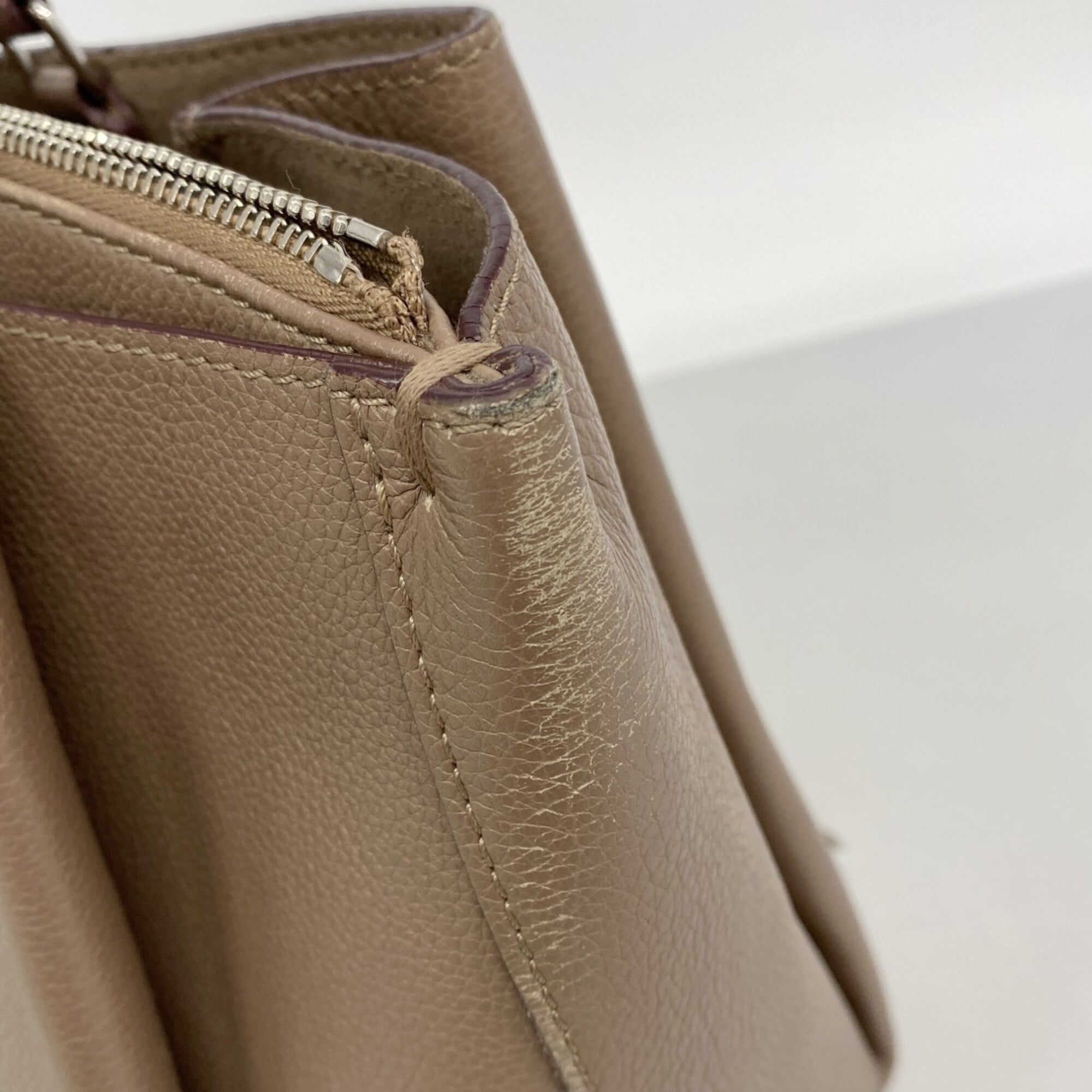 Louis Vuitton Brown Tote Bag (Pre-Owned)