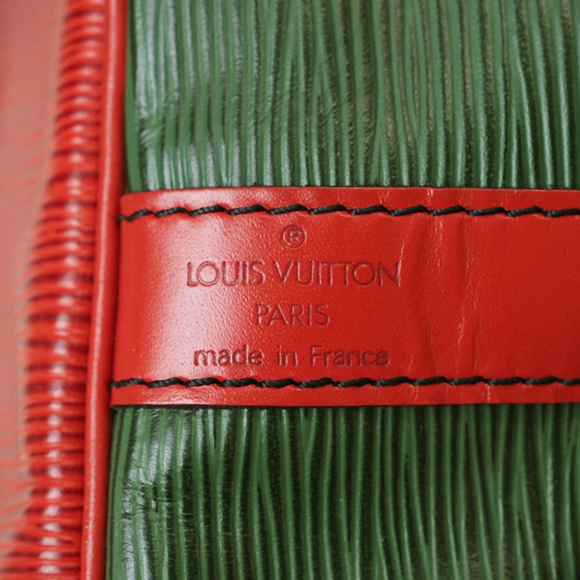 Louis Vuitton Green Epi Leather Shoulder Bag (Pre-Owned)