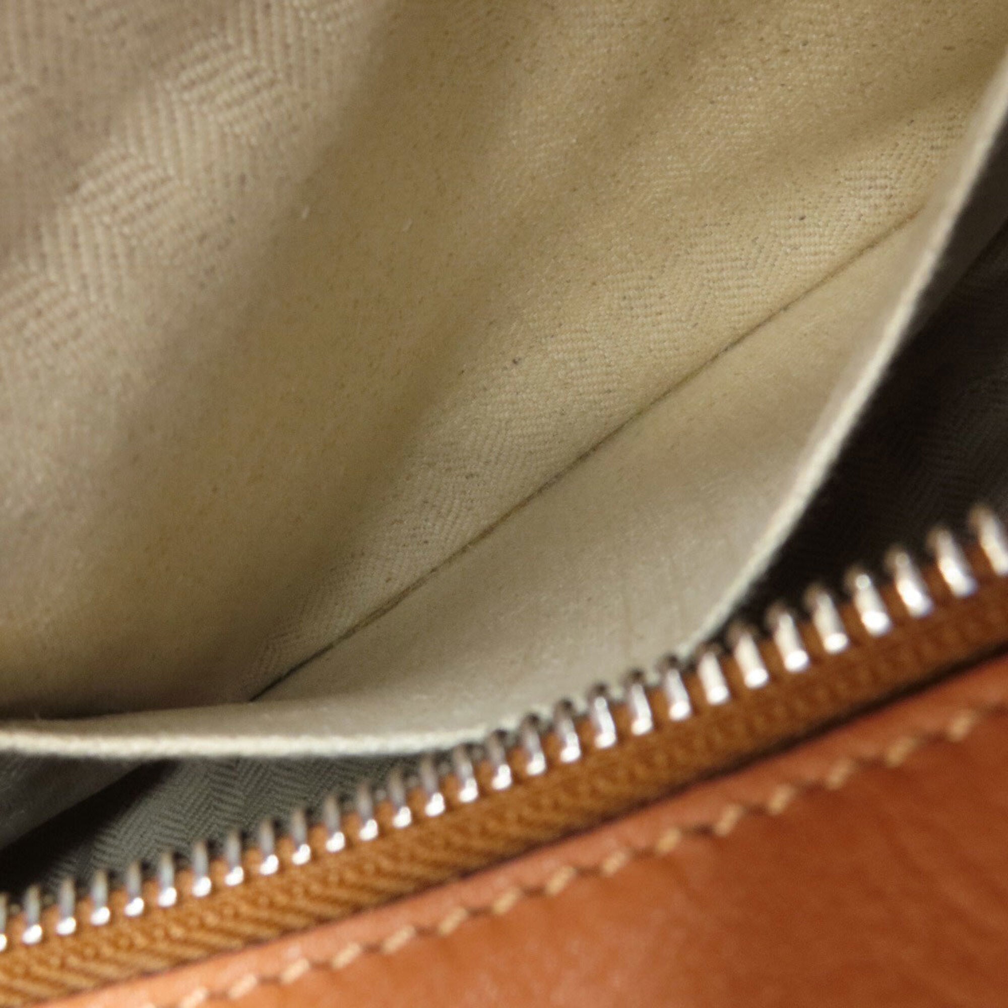 Loewe Brown Leather Handbag (Pre-Owned)