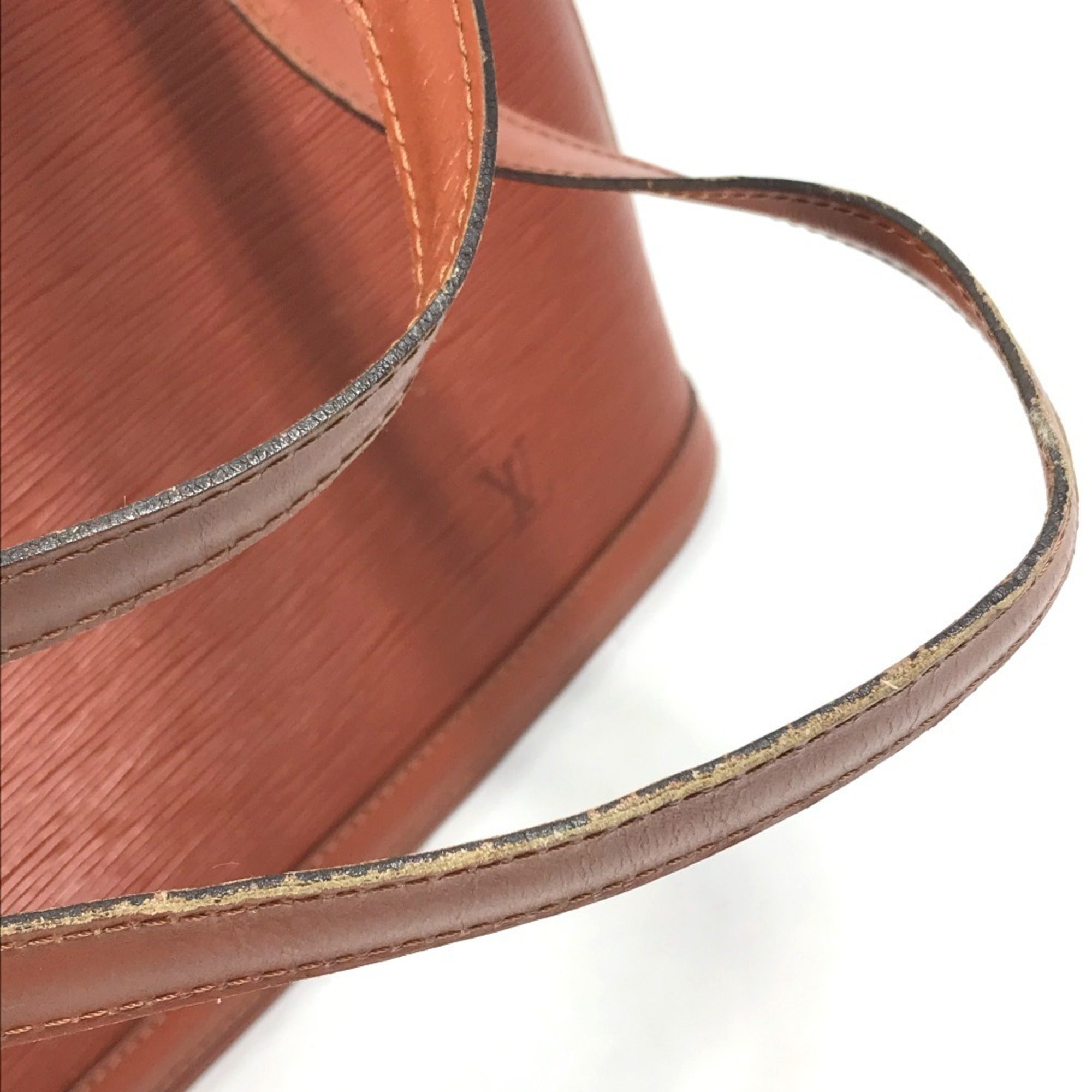 Louis Vuitton Brown Epi Leather Shoulder Bag (Pre-Owned)