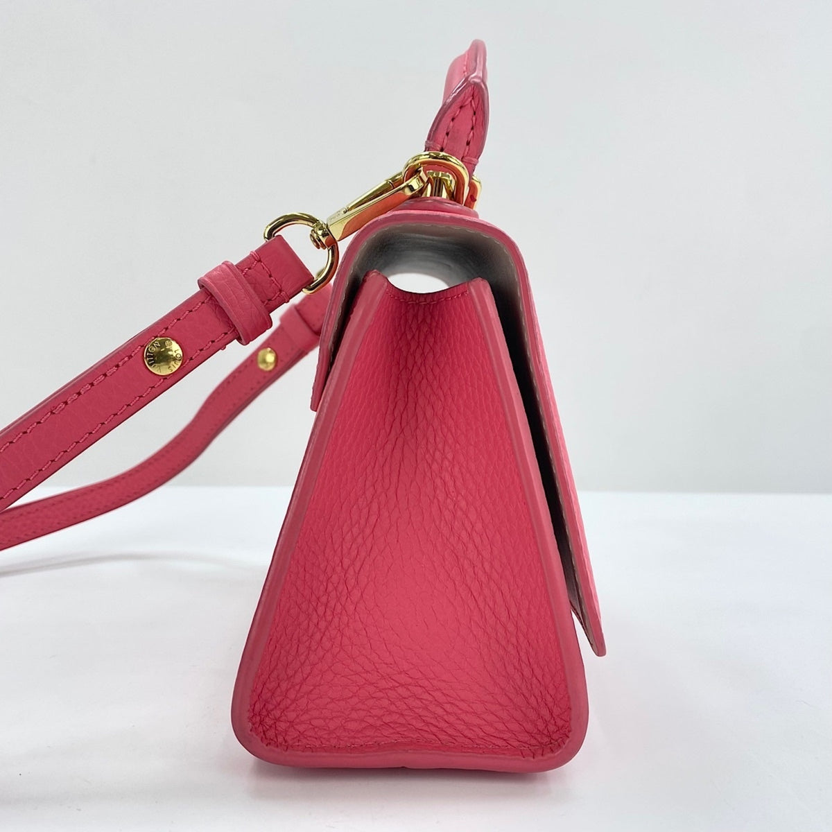 Louis Vuitton Pink Handbag (Pre-Owned)