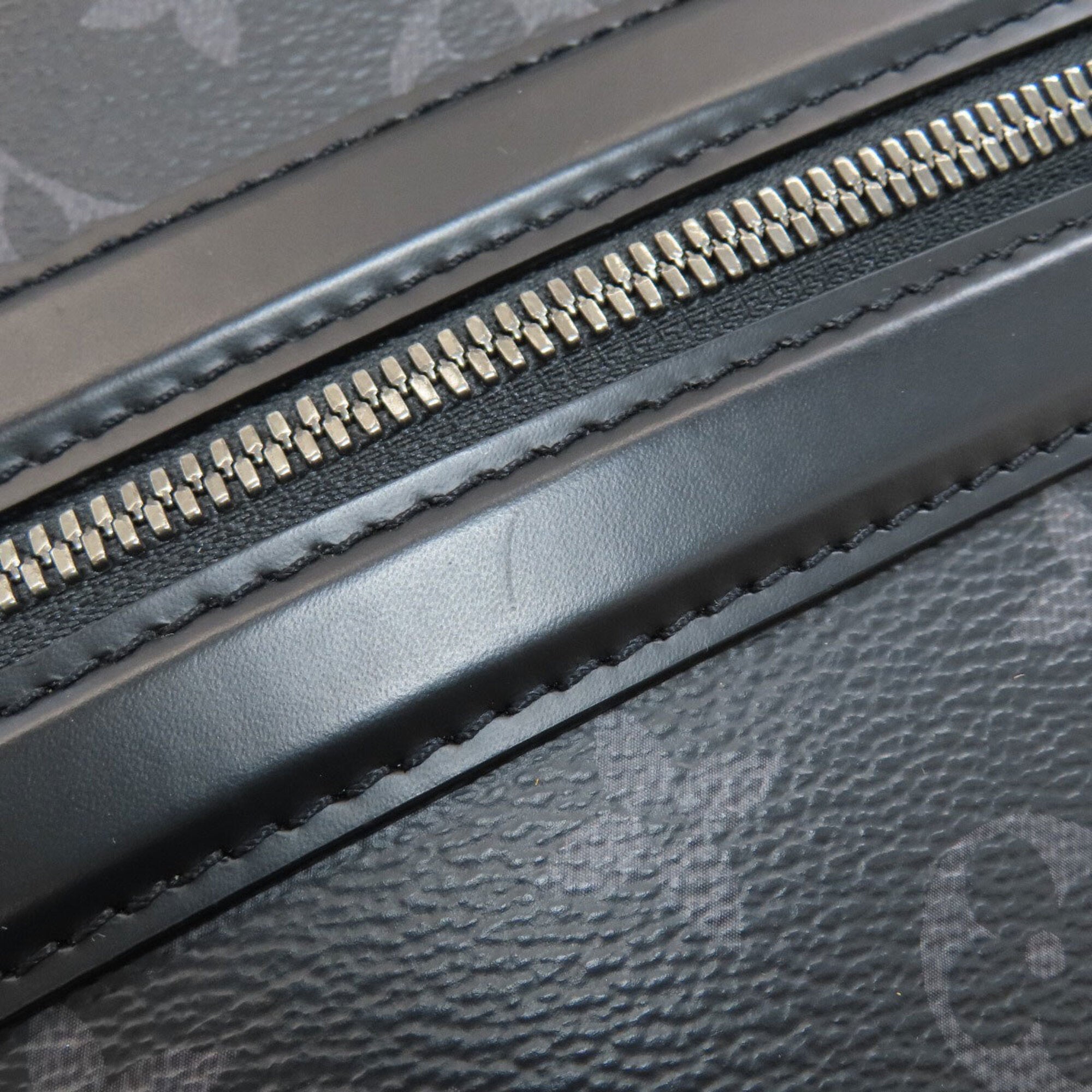 Louis Vuitton Black Monogram Eclipse Shoulder Bag (Pre-Owned)