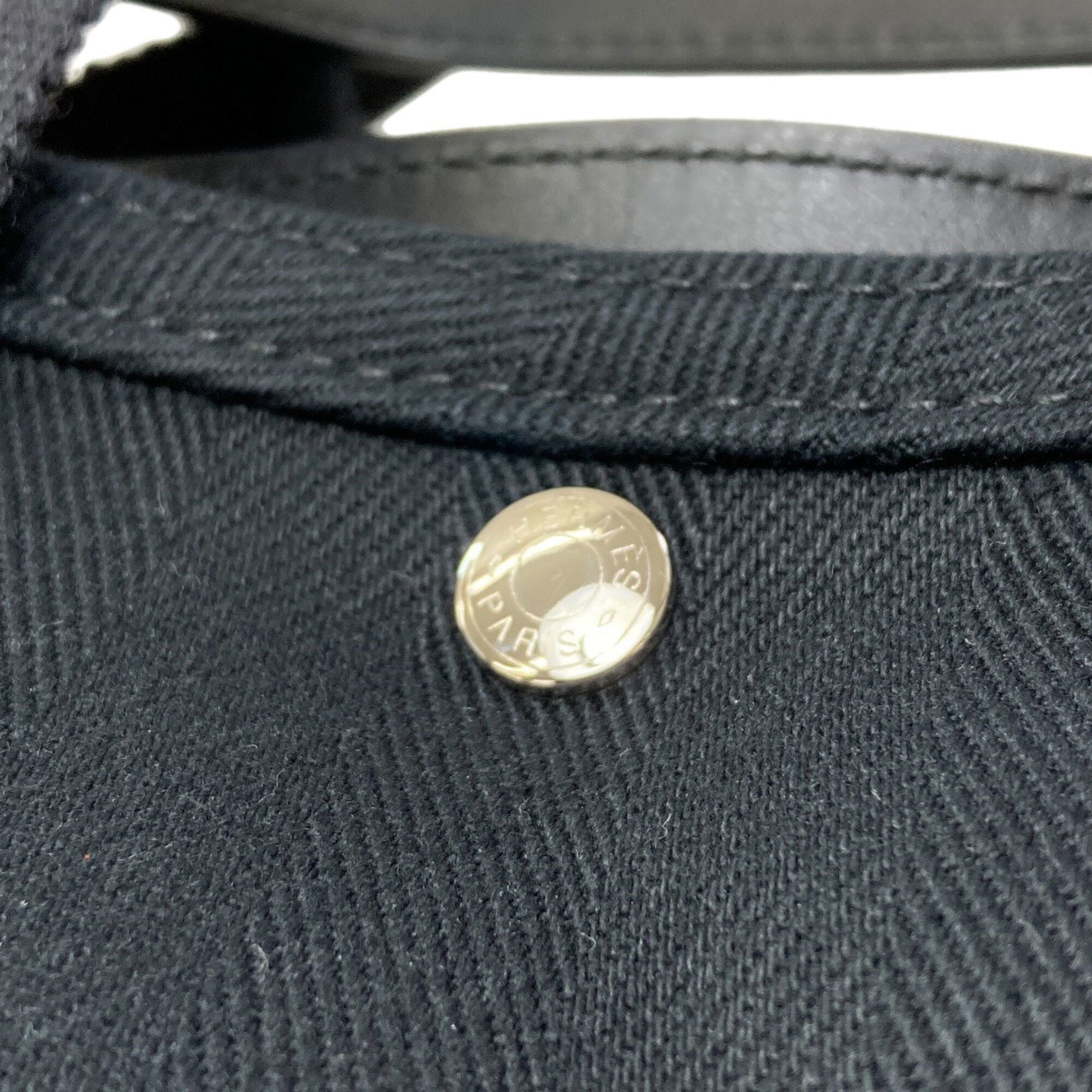 Hermes Black Toile Chevron Handbag (Pre-Owned)