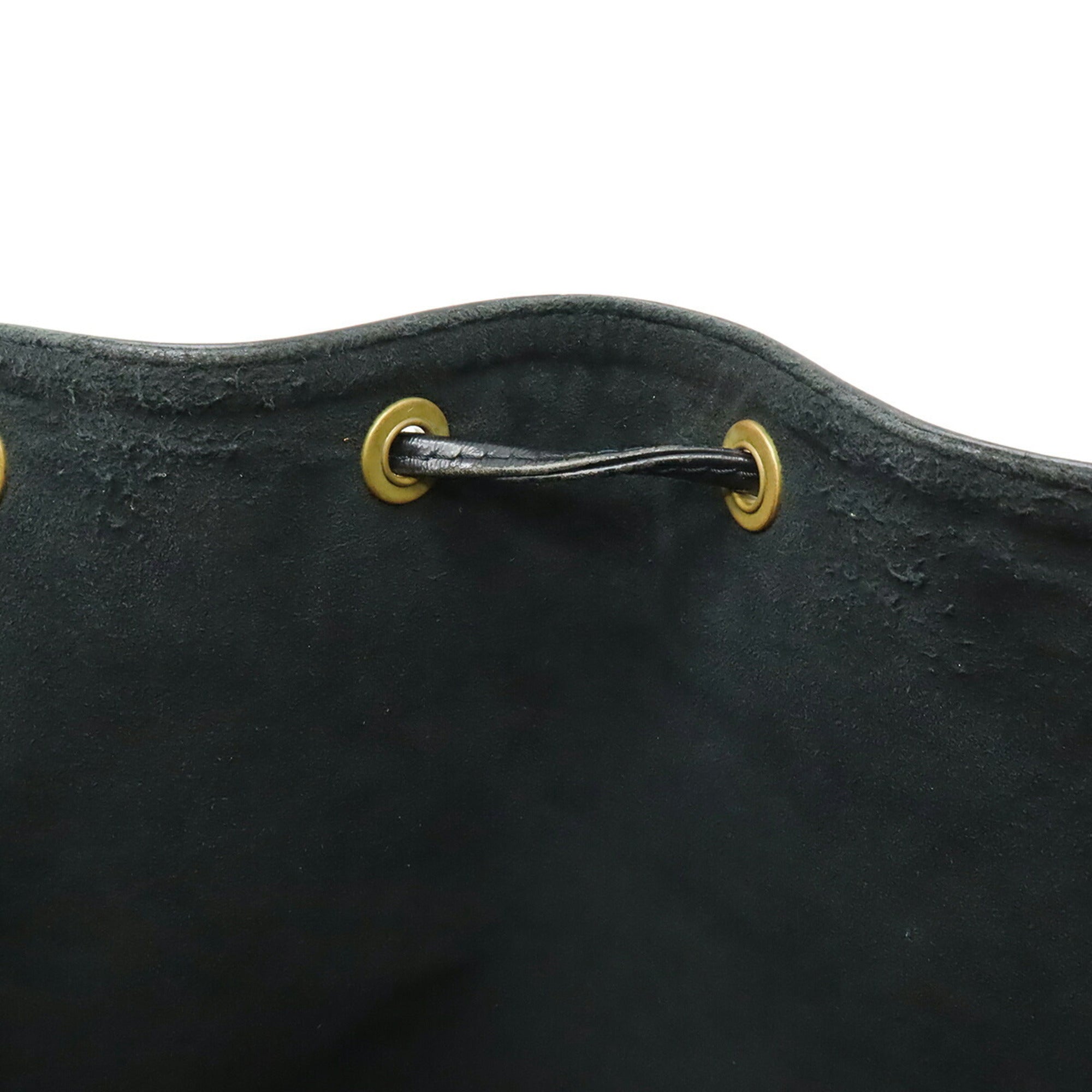 Louis Vuitton Black Noir Epi Leather Shoulder Bag (Pre-Owned)