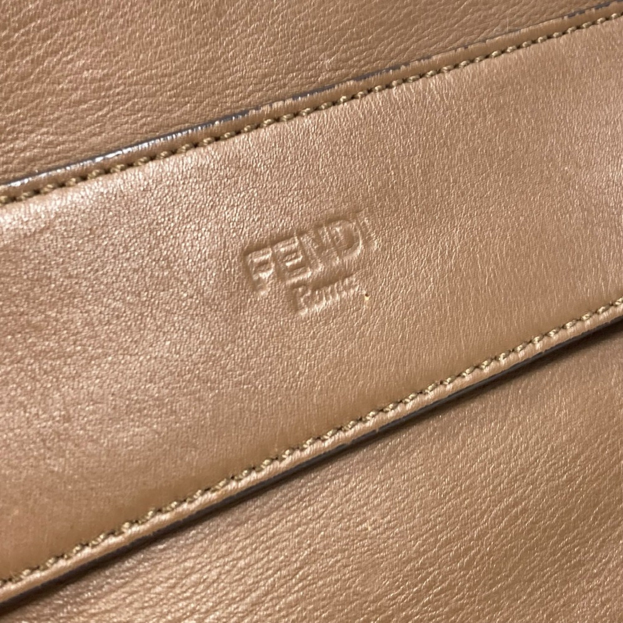 Fendi Brown Leather Handbag (Pre-Owned)