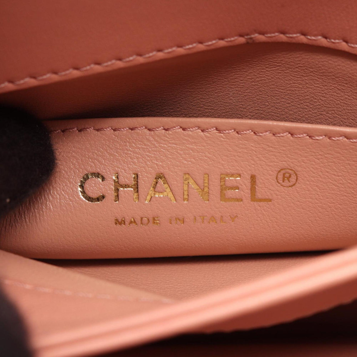 Chanel Pink Leather Handbag Shoulder Bag (Pre-Owned)