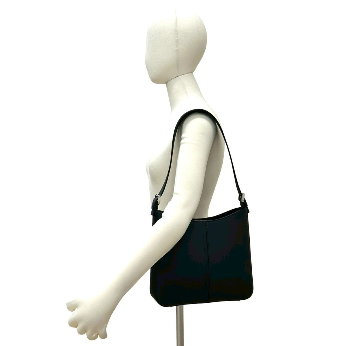 Burberry Black Leather Shoulder Bag Tote Bag (Pre-Owned)