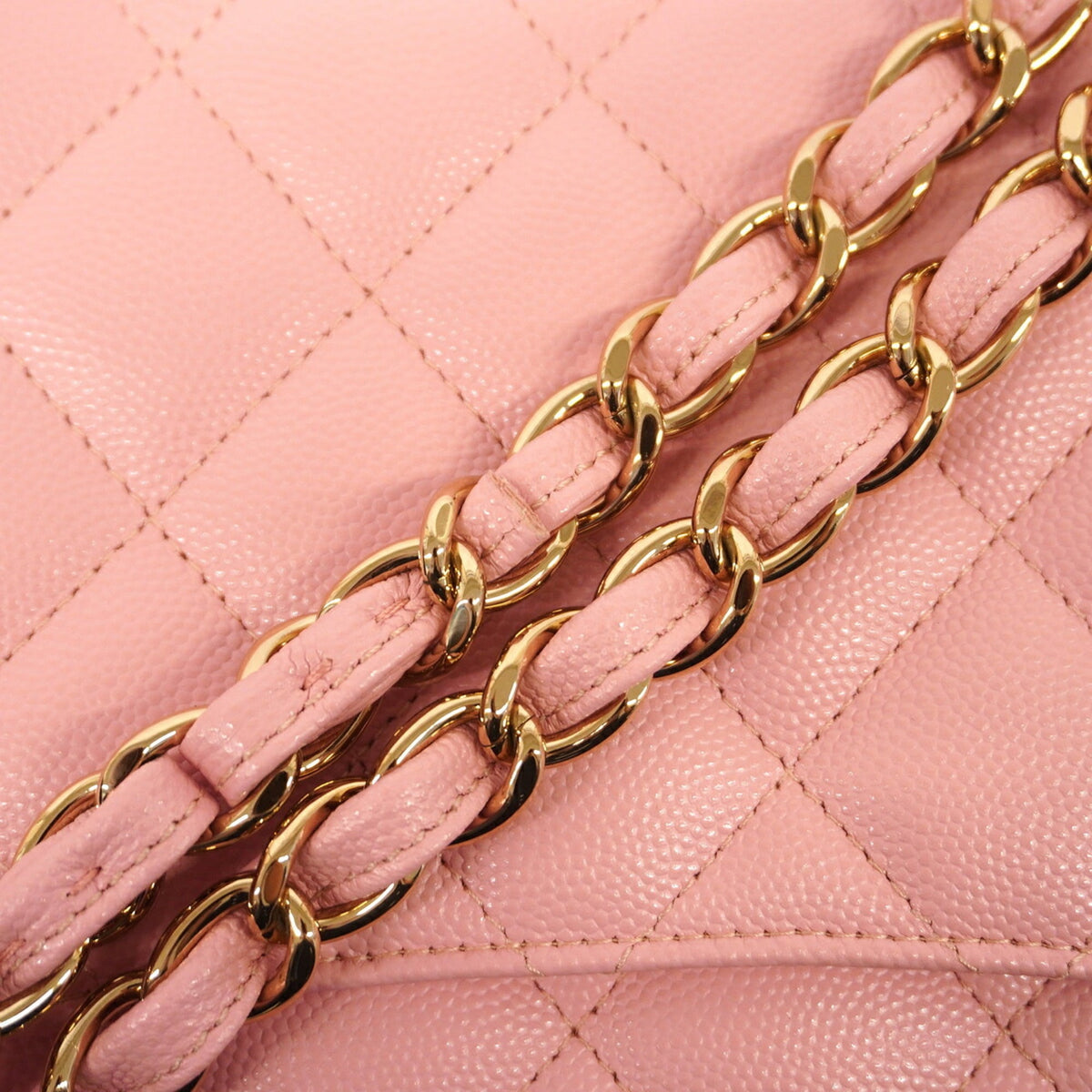 Chanel Pink Grained Calfskin Shoulder Bag (Pre-Owned)