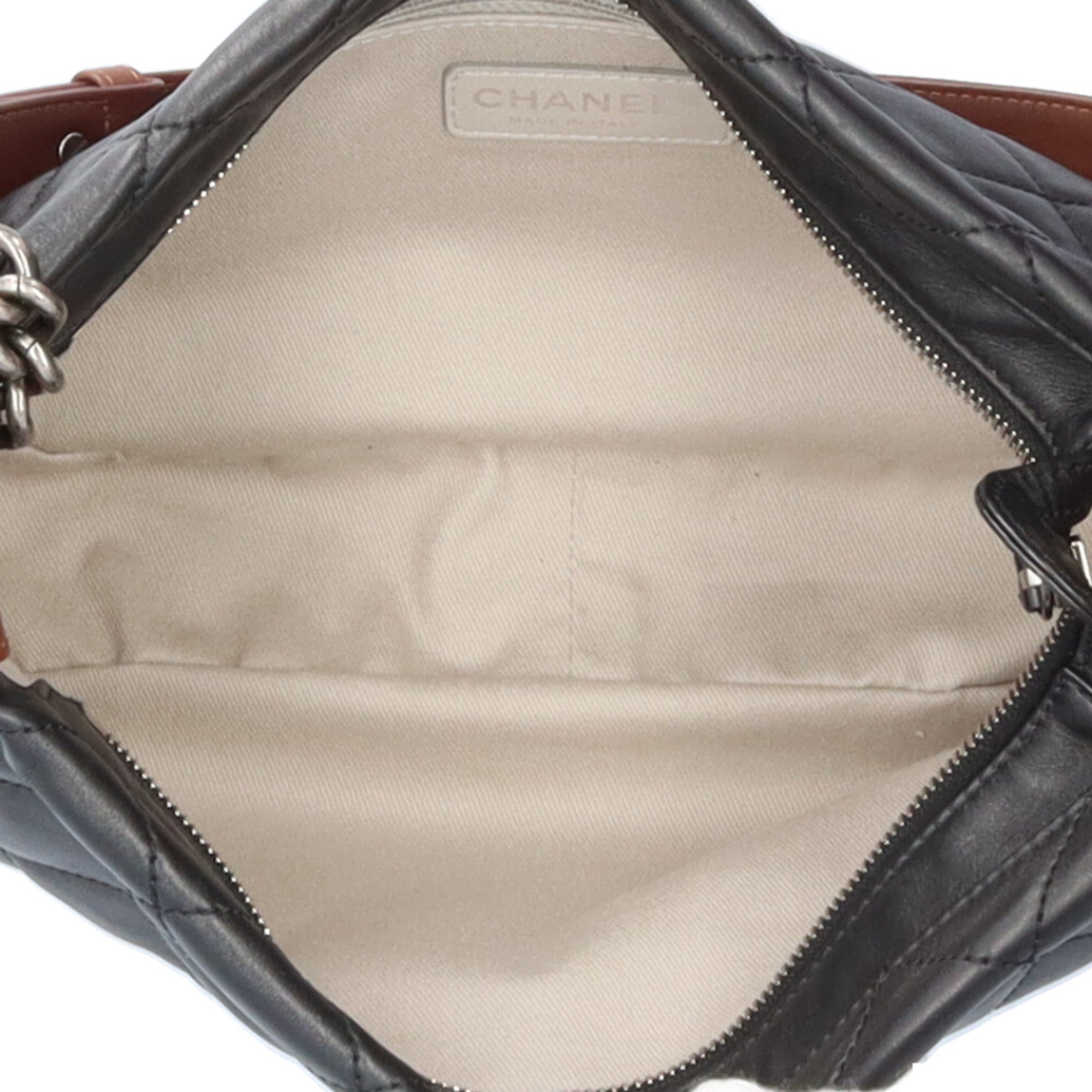 Chanel Black Brown Leather Shoulder Bag (Pre-Owned)