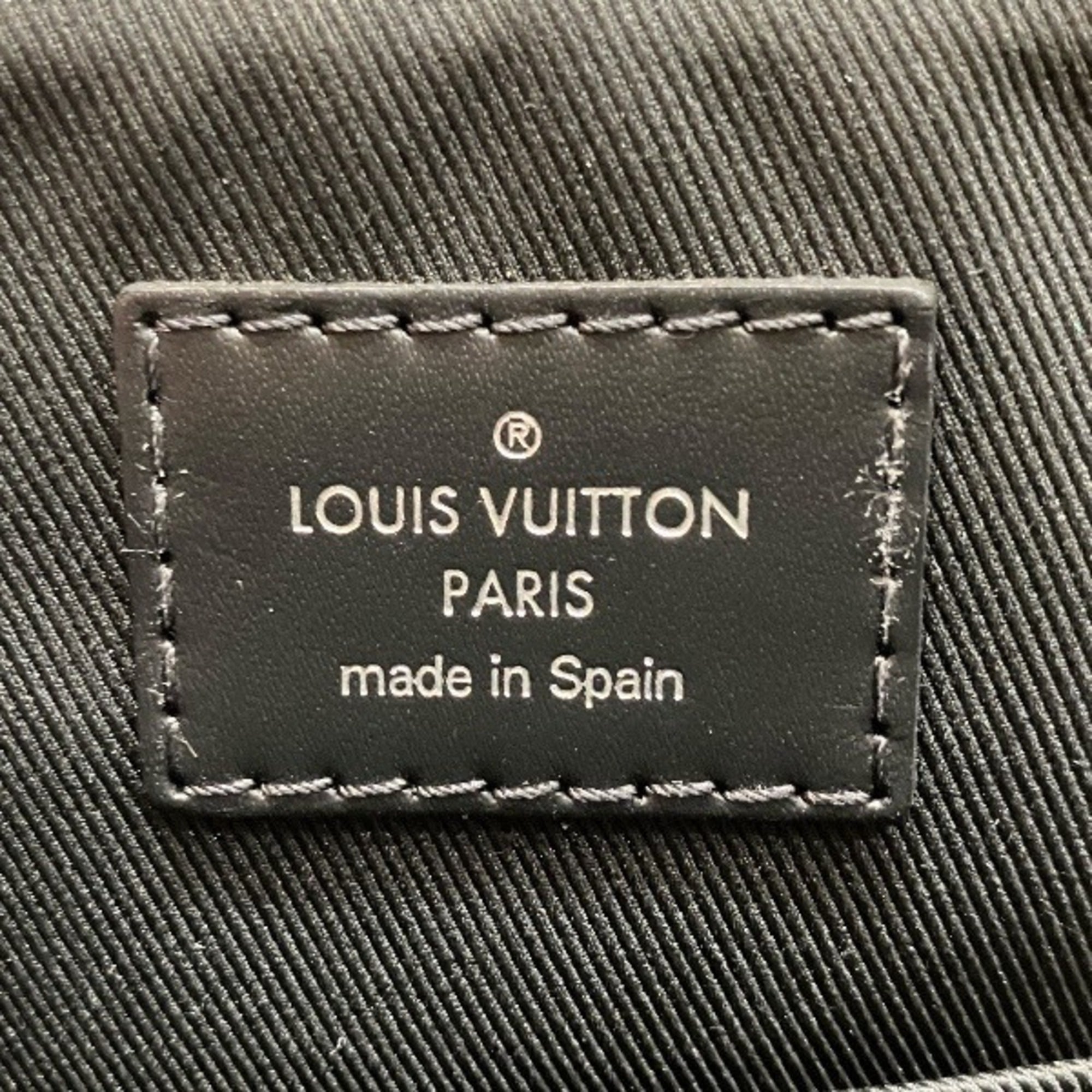 Louis Vuitton Black Handbag Shoulder Bag (Pre-Owned)