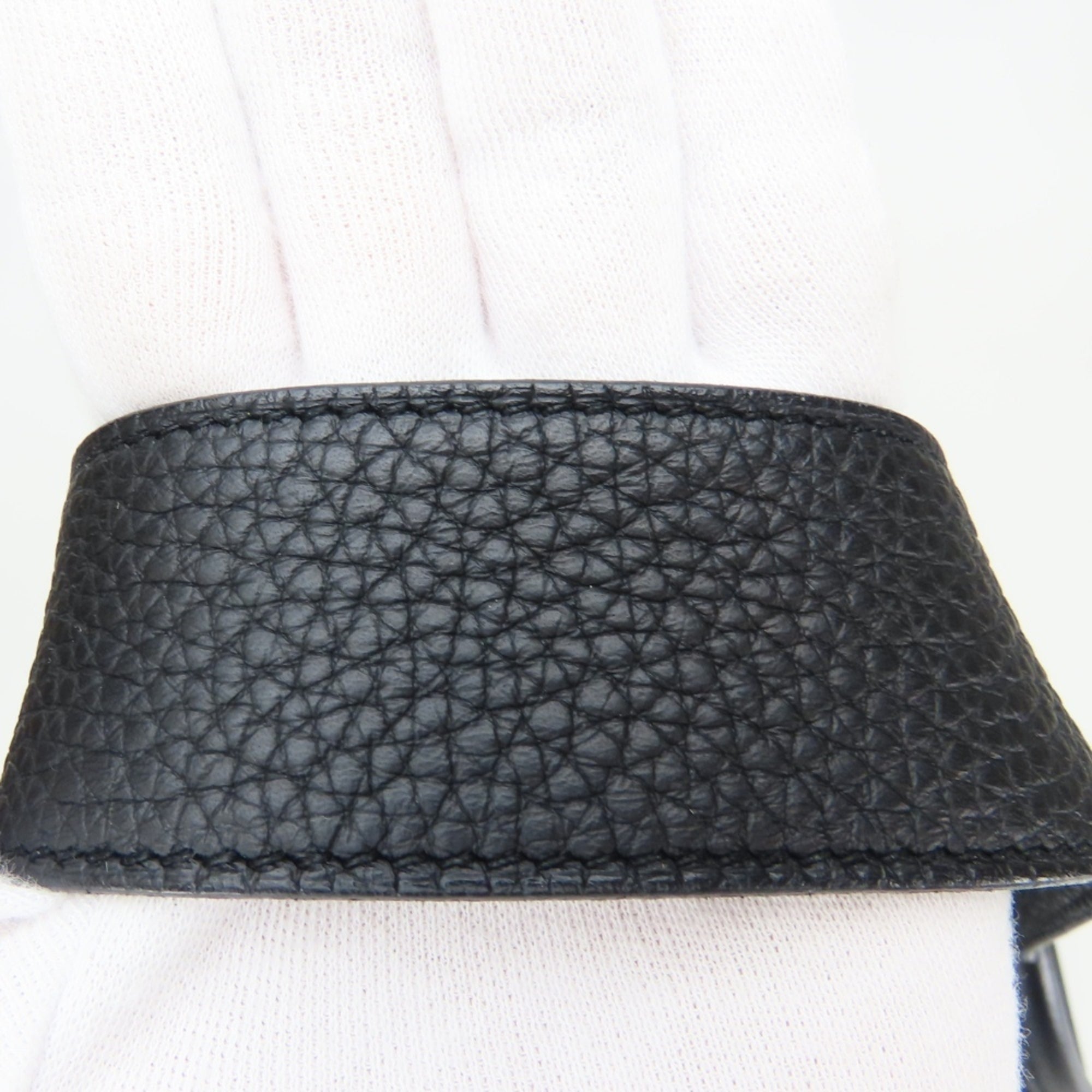 Hermes Lindy Black Taurillon Clemence Leather Handbag (Pre-Owned)