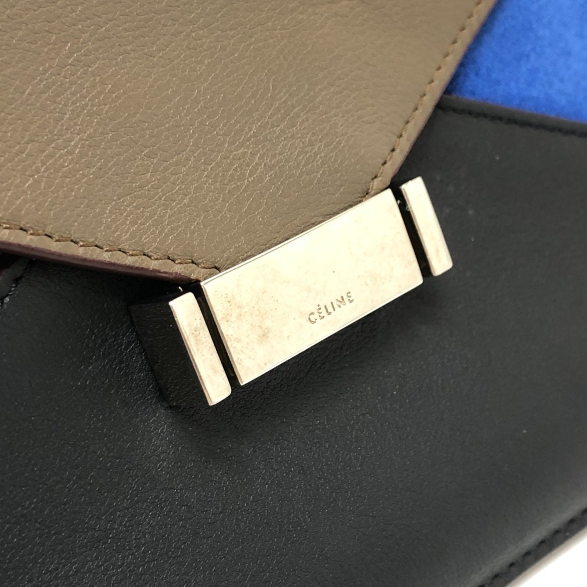 Celine Brown Leather Shoulder Bag (Pre-Owned)