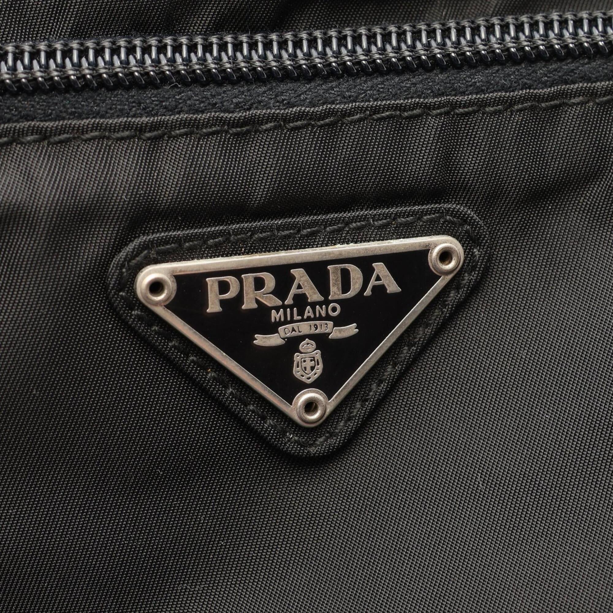 Prada Black Nylon Leather Shoulder Bag (Pre-Owned)