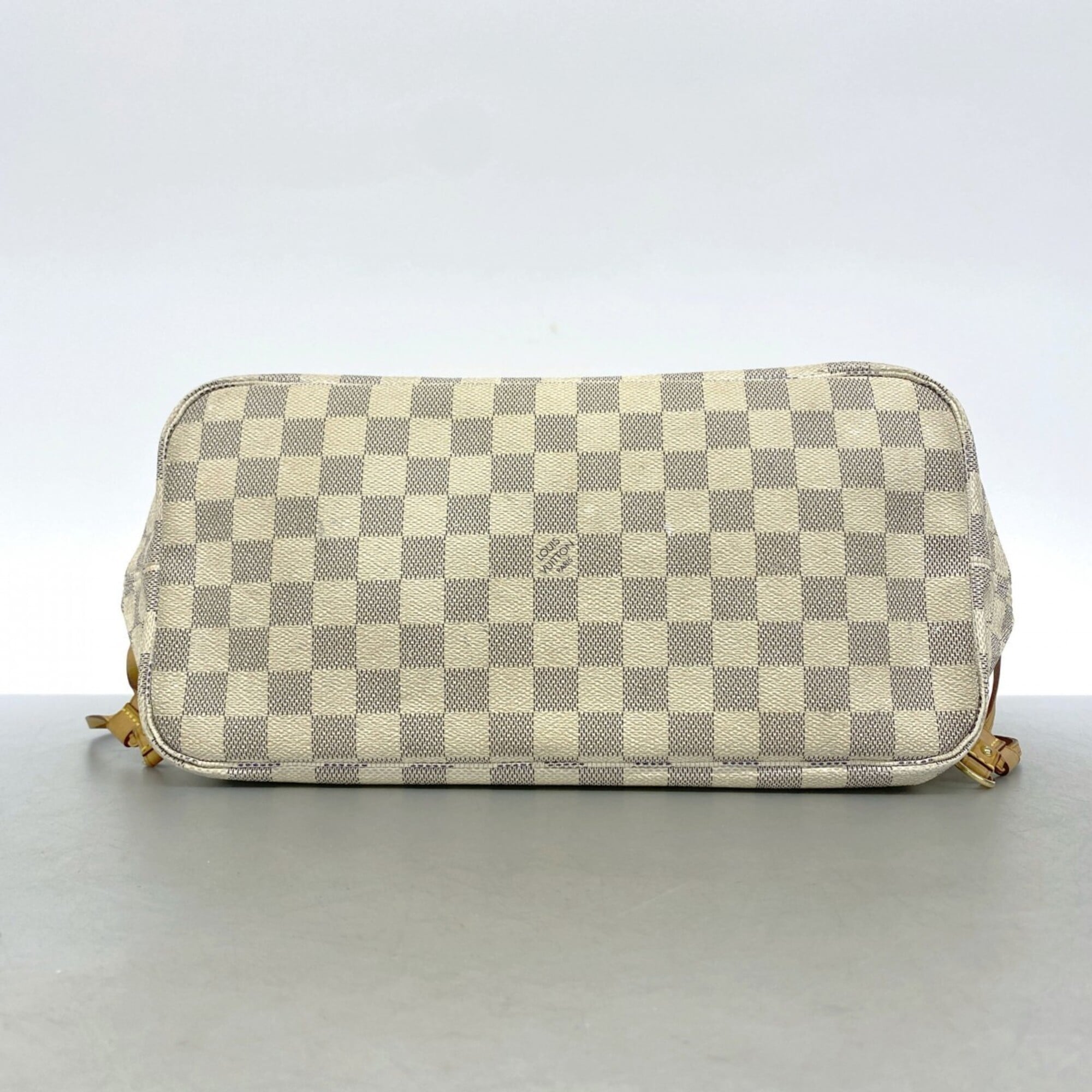 Louis Vuitton White Tote Bag (Pre-Owned)