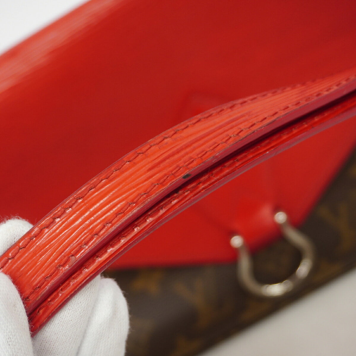 Louis Vuitton Brown Coquelicots Shoulder Bag (Pre-Owned)