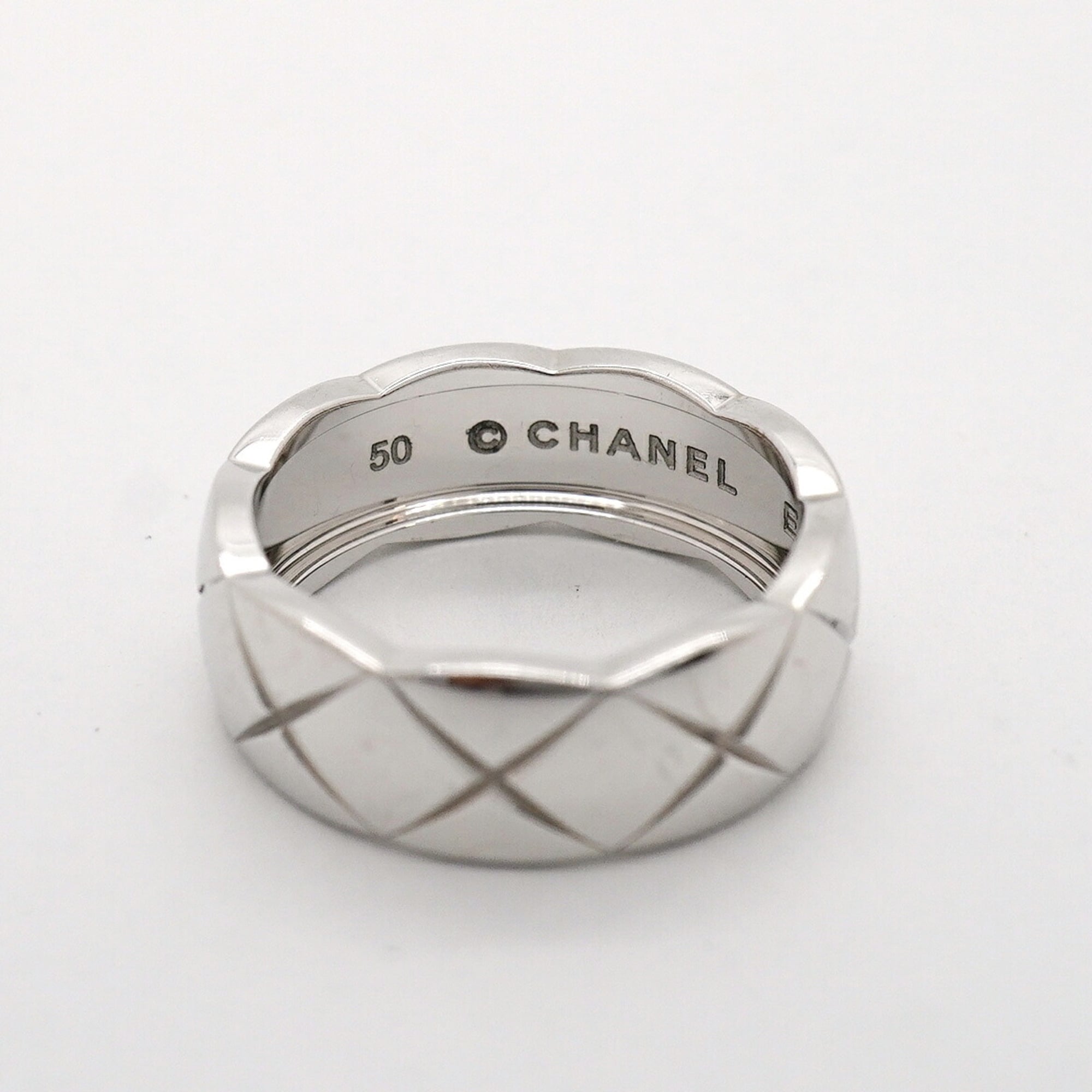Chanel White Gold (18K) Band Ring (Pre-Owned)