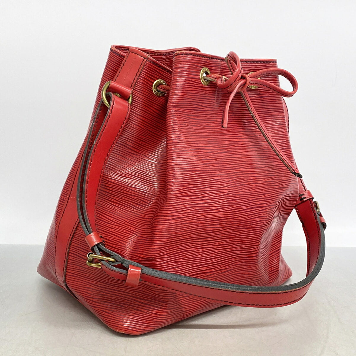 Louis Vuitton Castilian Red Shoulder Bag (Pre-Owned)